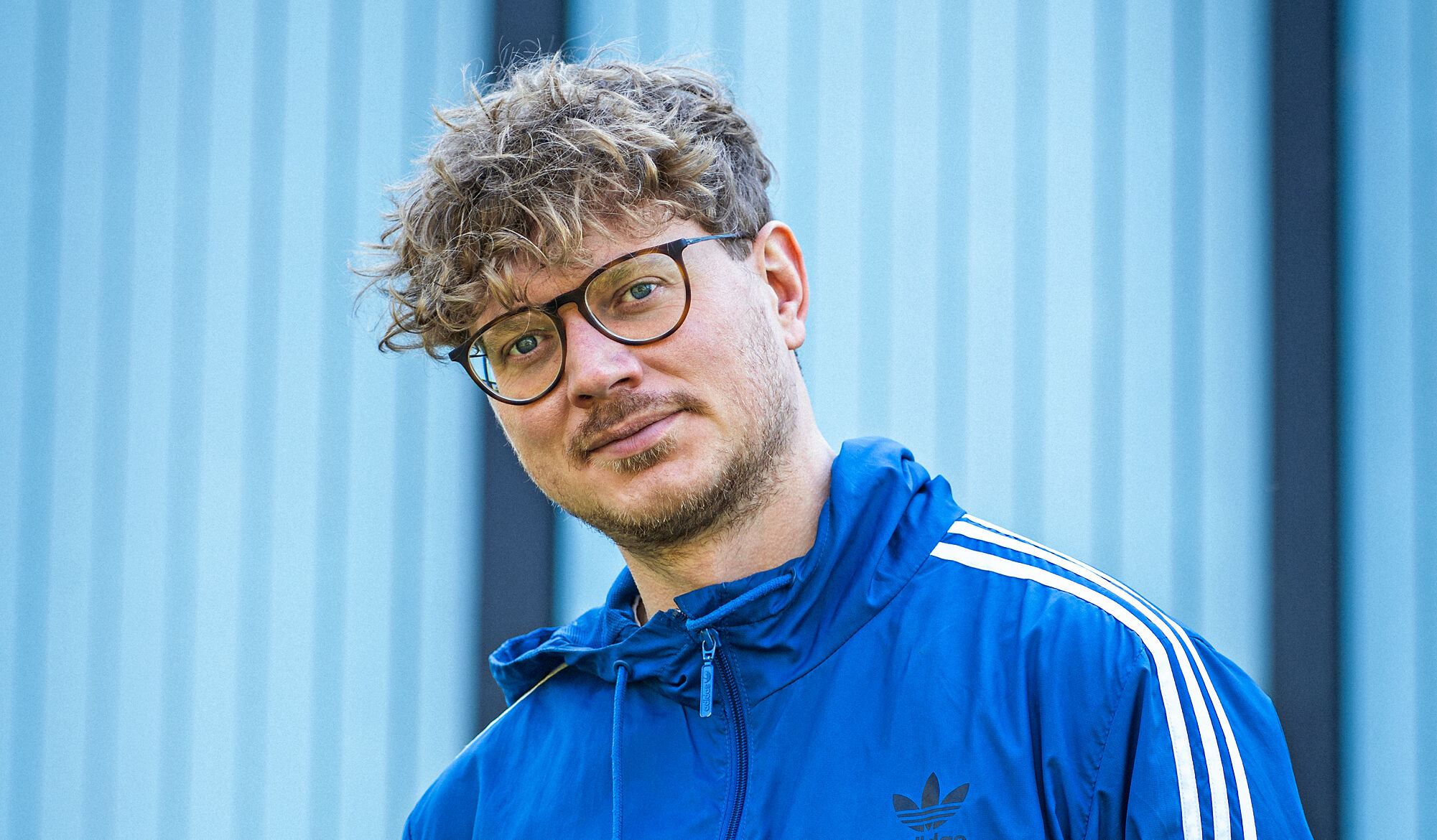 Dramatiker og skuespiller Henrik Szklany indleder læsekredsen.