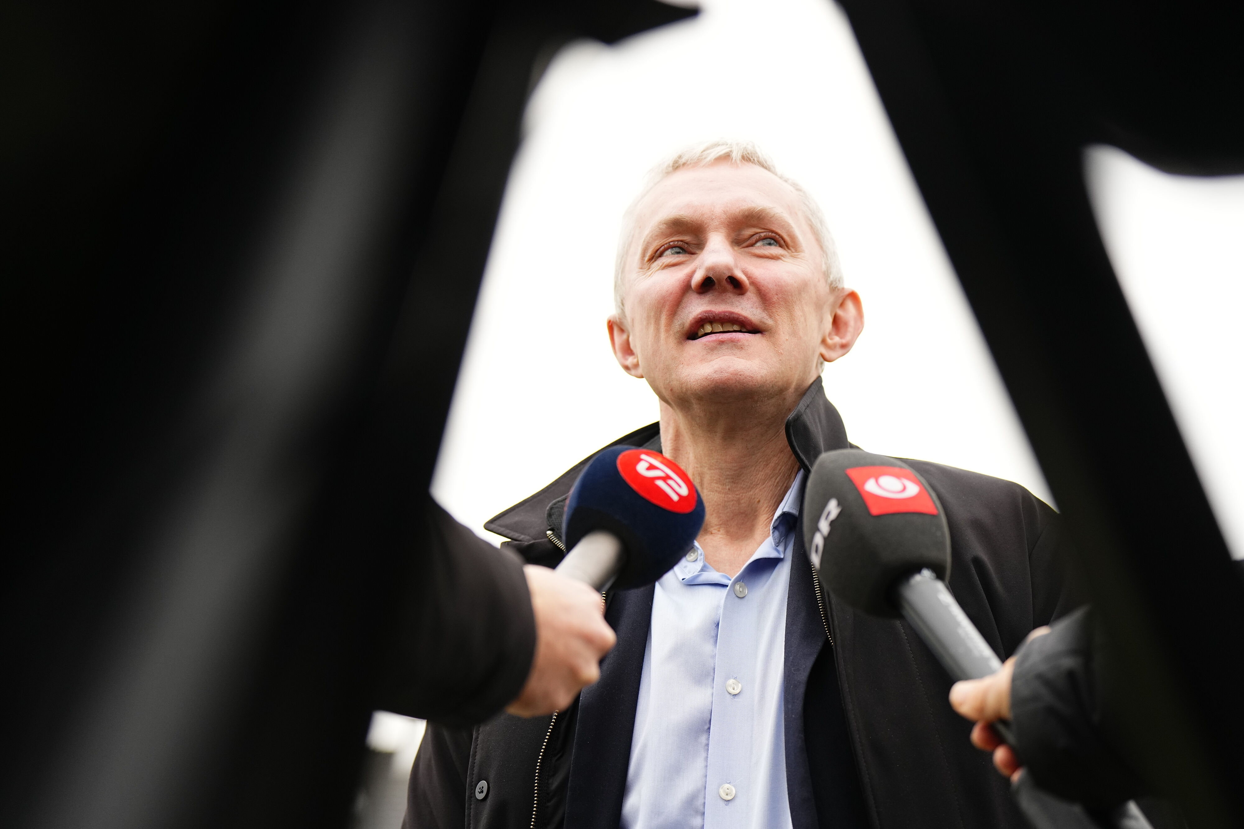 Sjúrður Skaale fra det socialdemokratiske Javnaðarflokkurin ankommer tirsdag til regeringsforhandlinger på Marienborg i Kongens Lyngby.