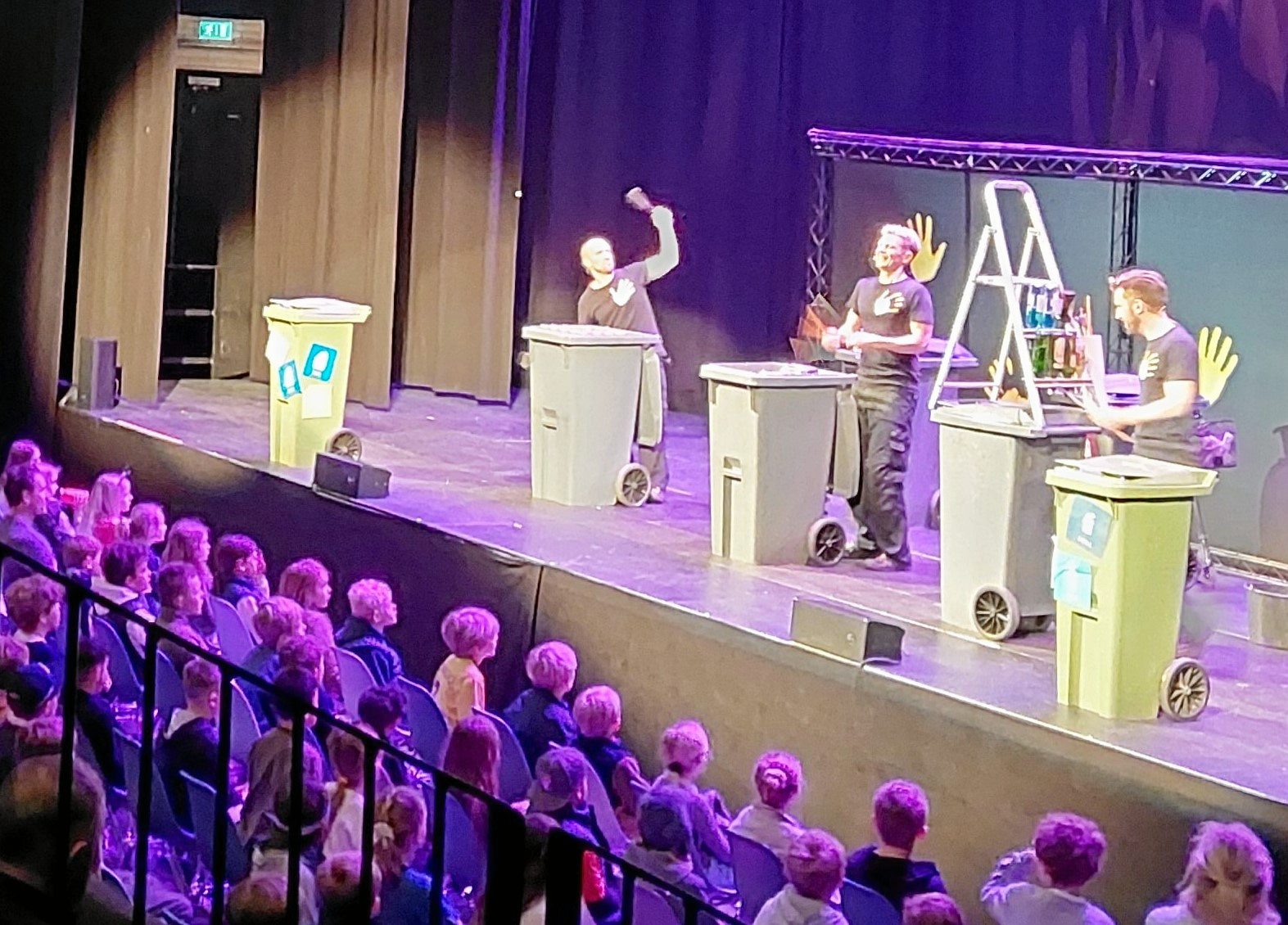 Et af klimaugens kæmpe hit sidste år var teaterstykket Lods Hans om affaldssortering, som 250 børn fra 1. og 2. klasse oplevede.