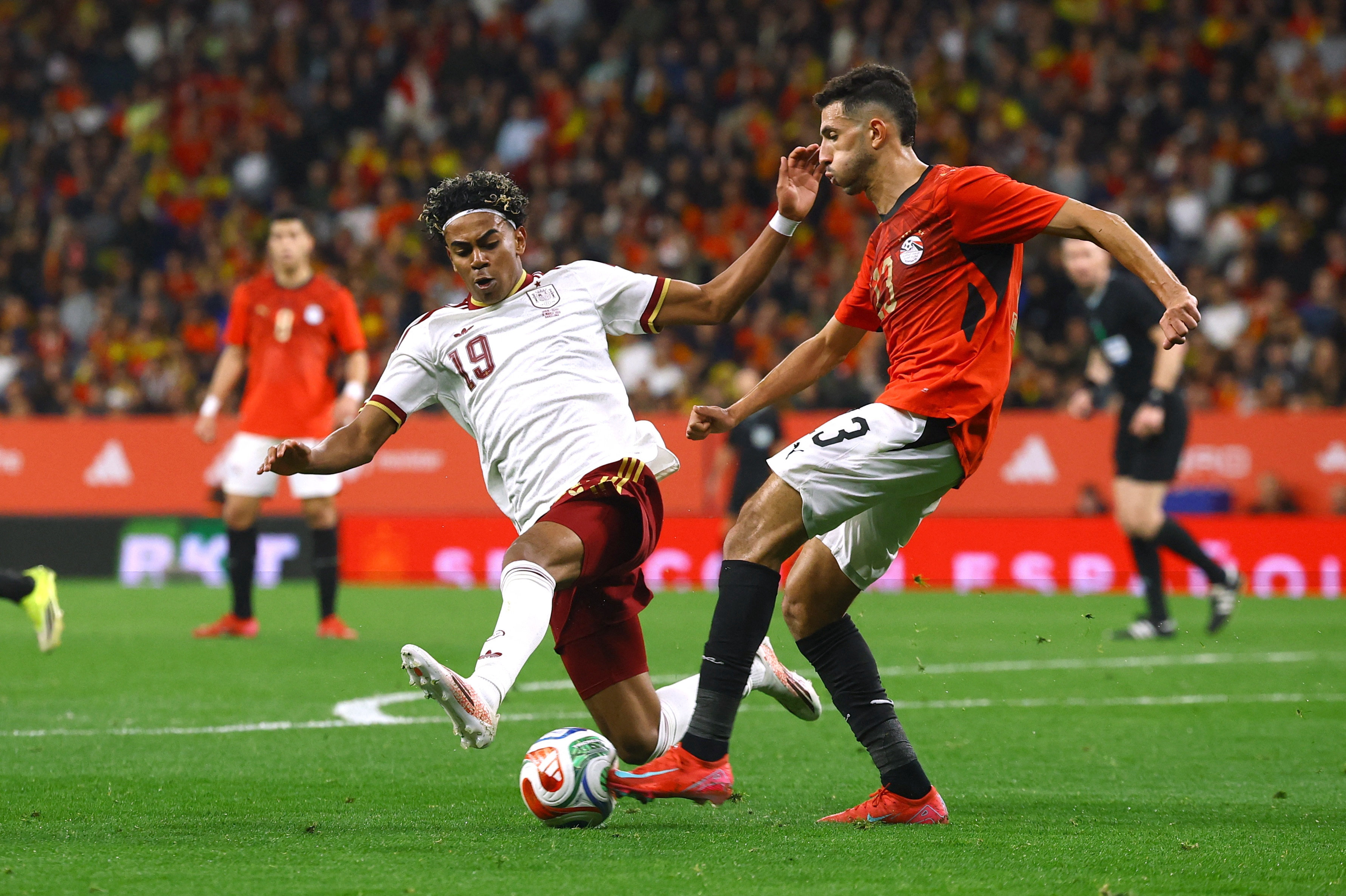 Lamine Yamal, der selv er muslim, var vred over de antimuslimske tilråb fra en gruppe spanske fans, som lød i testkampen mod Egypten.