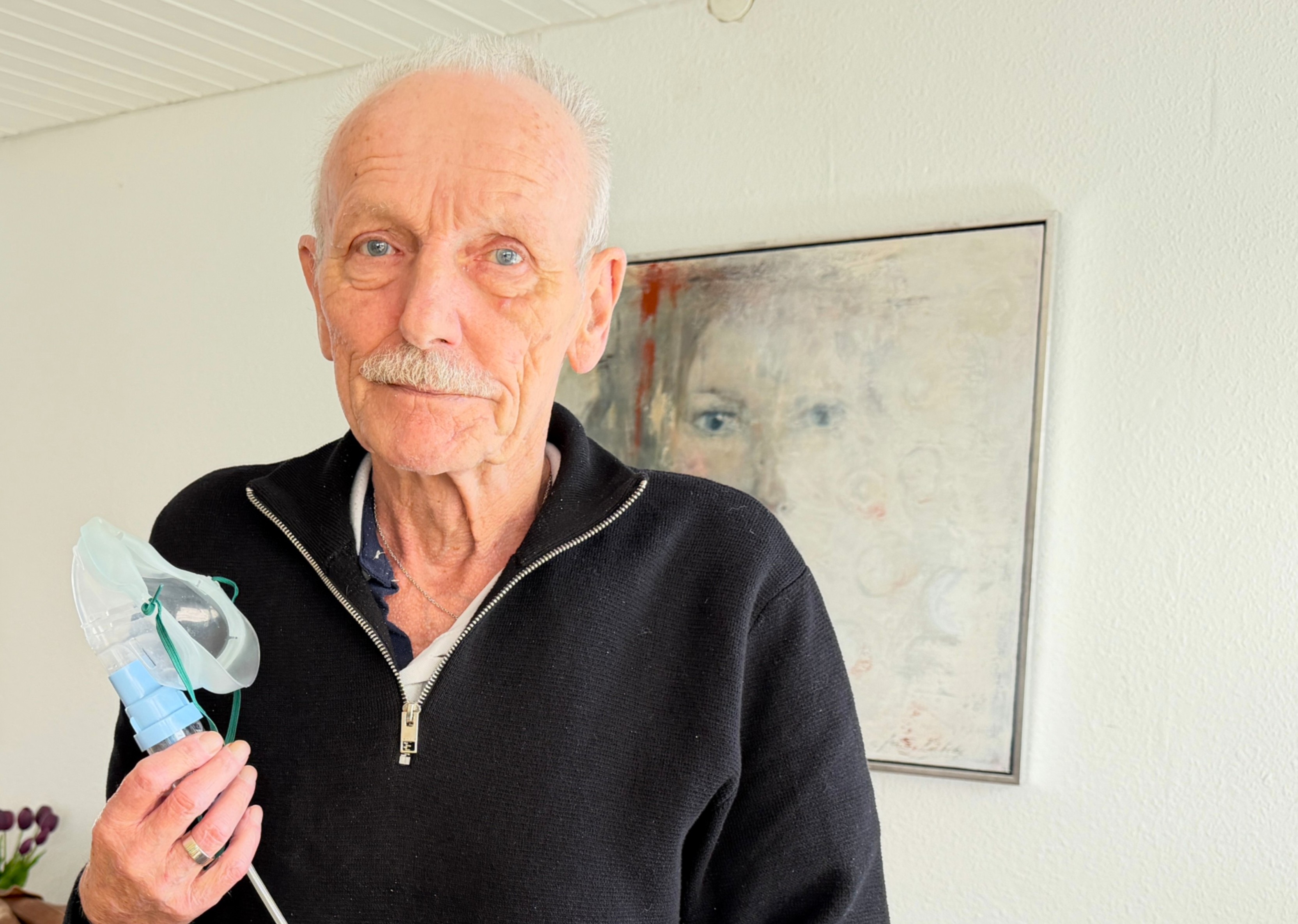 Claus Hansen har kun 28 procent af sin lungekapacitet tilbage, og han synes, at han er for ung til at dø.