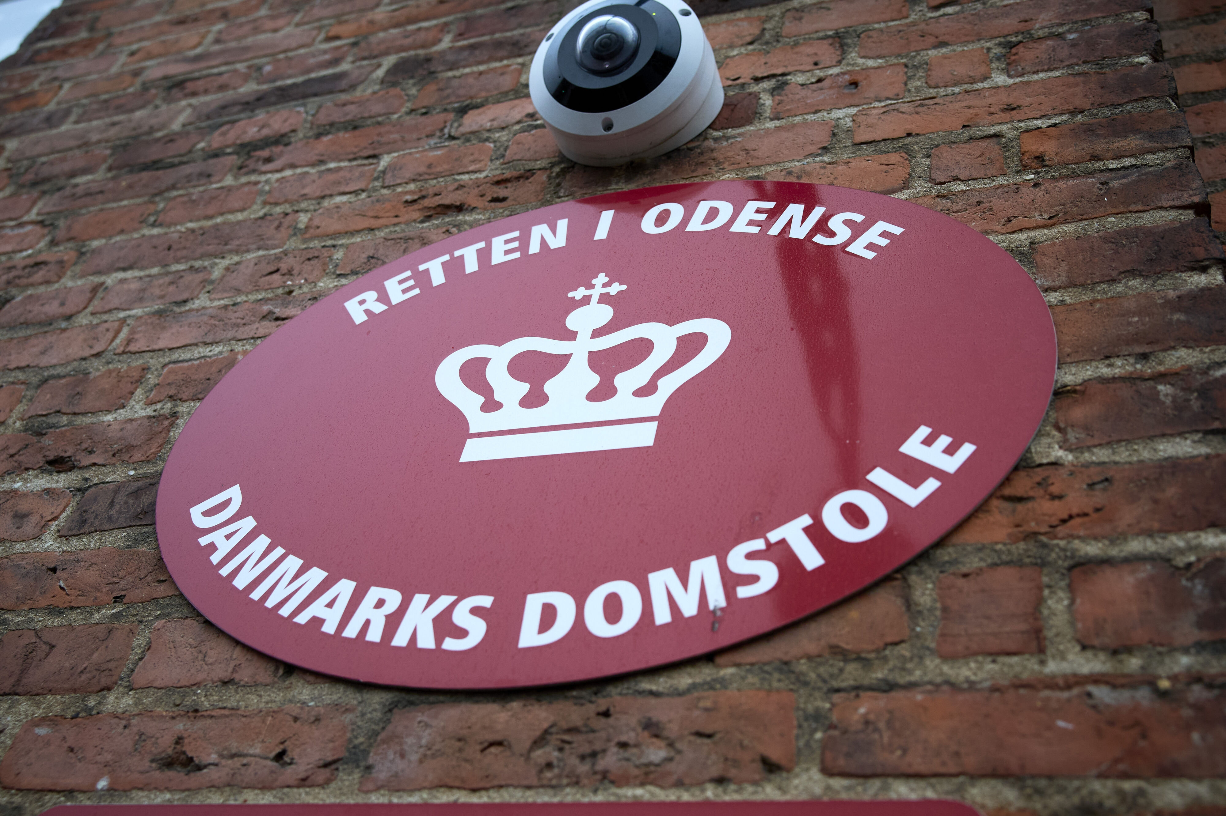 Retten i Odense har torsdag idømt en 25-årig mand 13 års fængsel for forsøg på indsmugling af 20 kilo amfetamin. Manden har anket dommen til landsretten. (Arkivfoto).