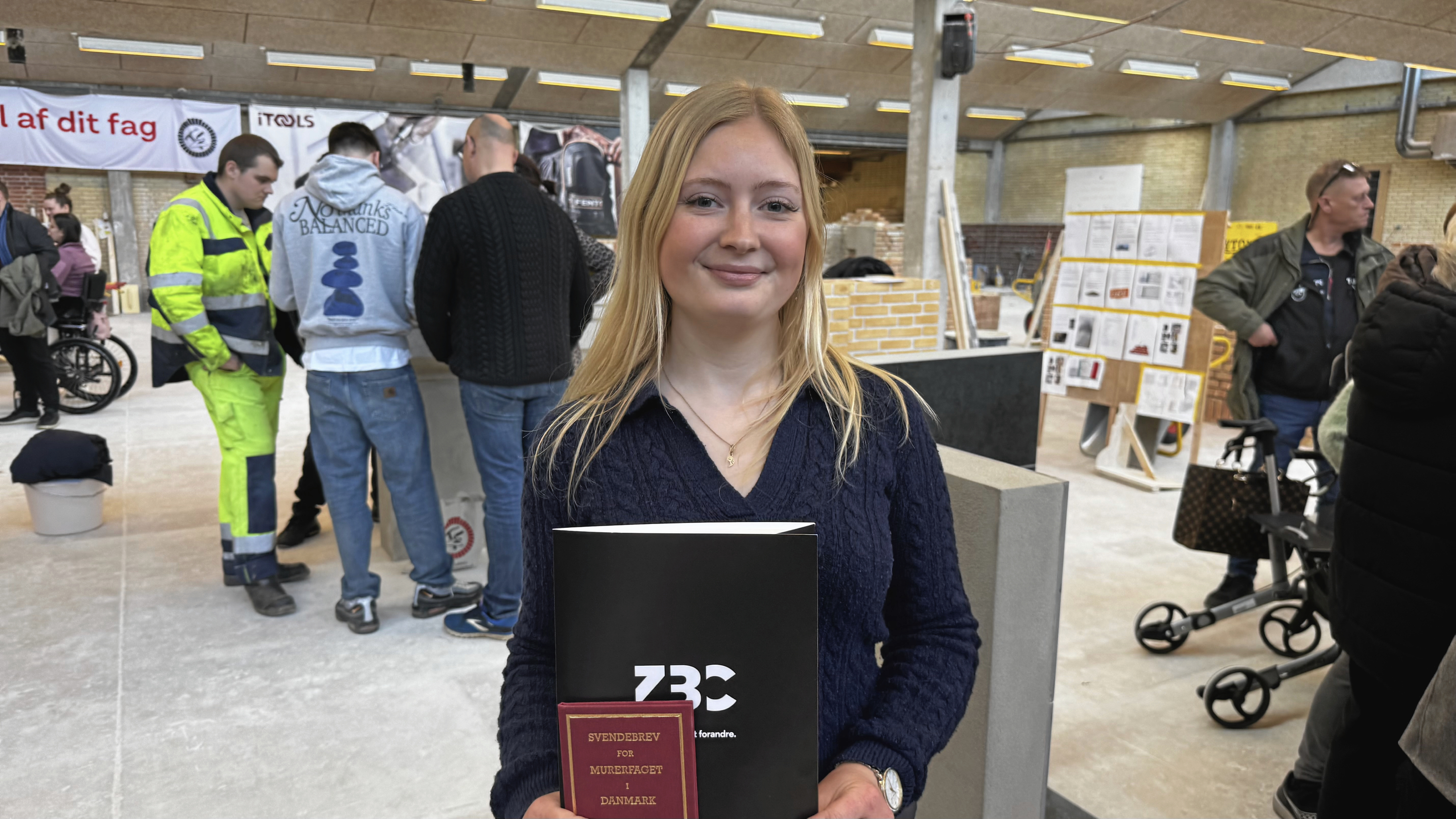 - Jeg har håndværkere i familien og så tænkte jeg, at jeg gerne ville have en uddannelse, hvor jeg kunne lære at bygge noget.