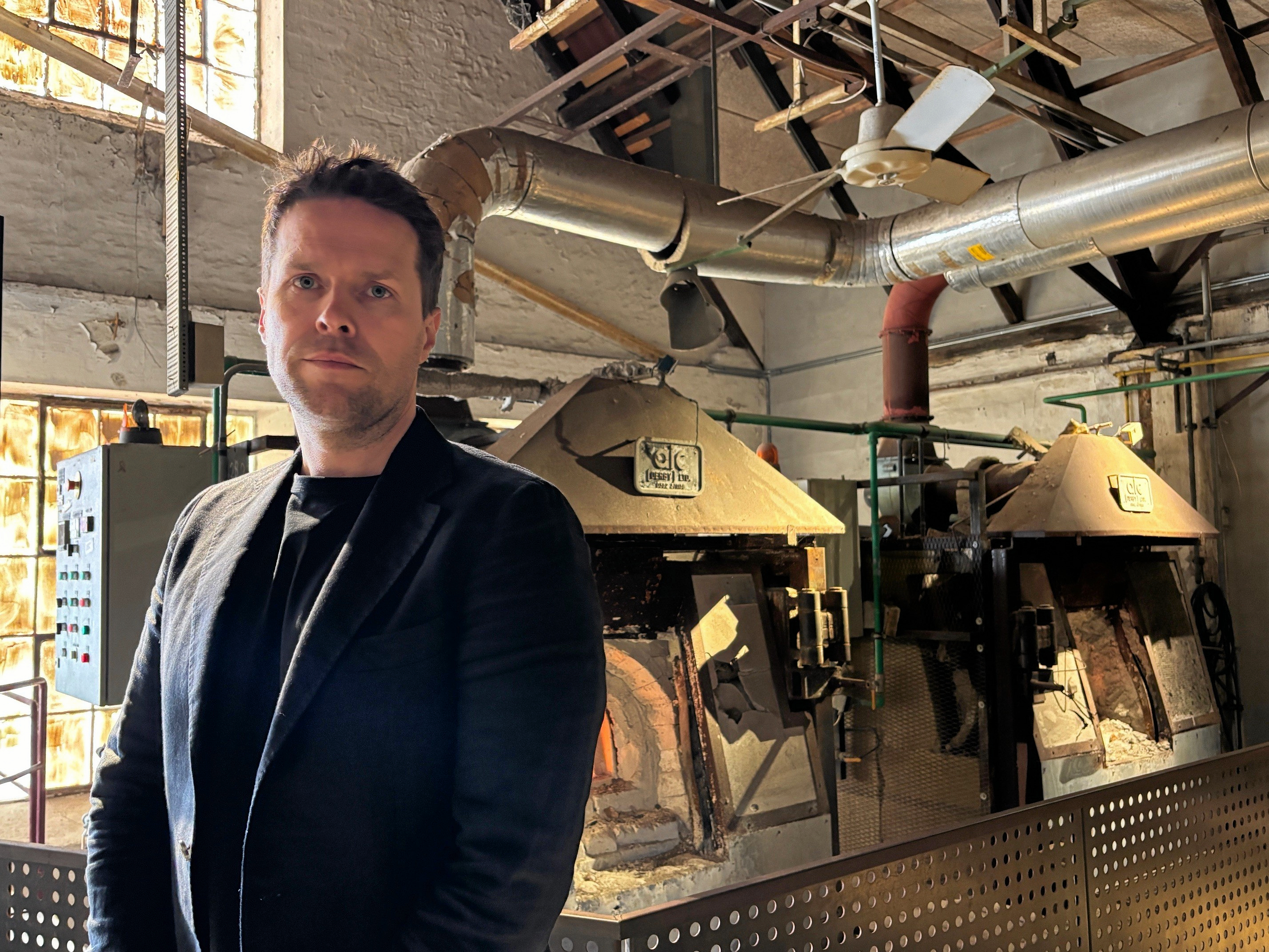 Henrik Hvenegaard Mikkelsen, ny direktør for Museum Sydøstdanmark, er som antropolog vant til at se på tingene med andres øjne og bruger det som museumsdirektør til at se på udstillingerne med publikums øjne.