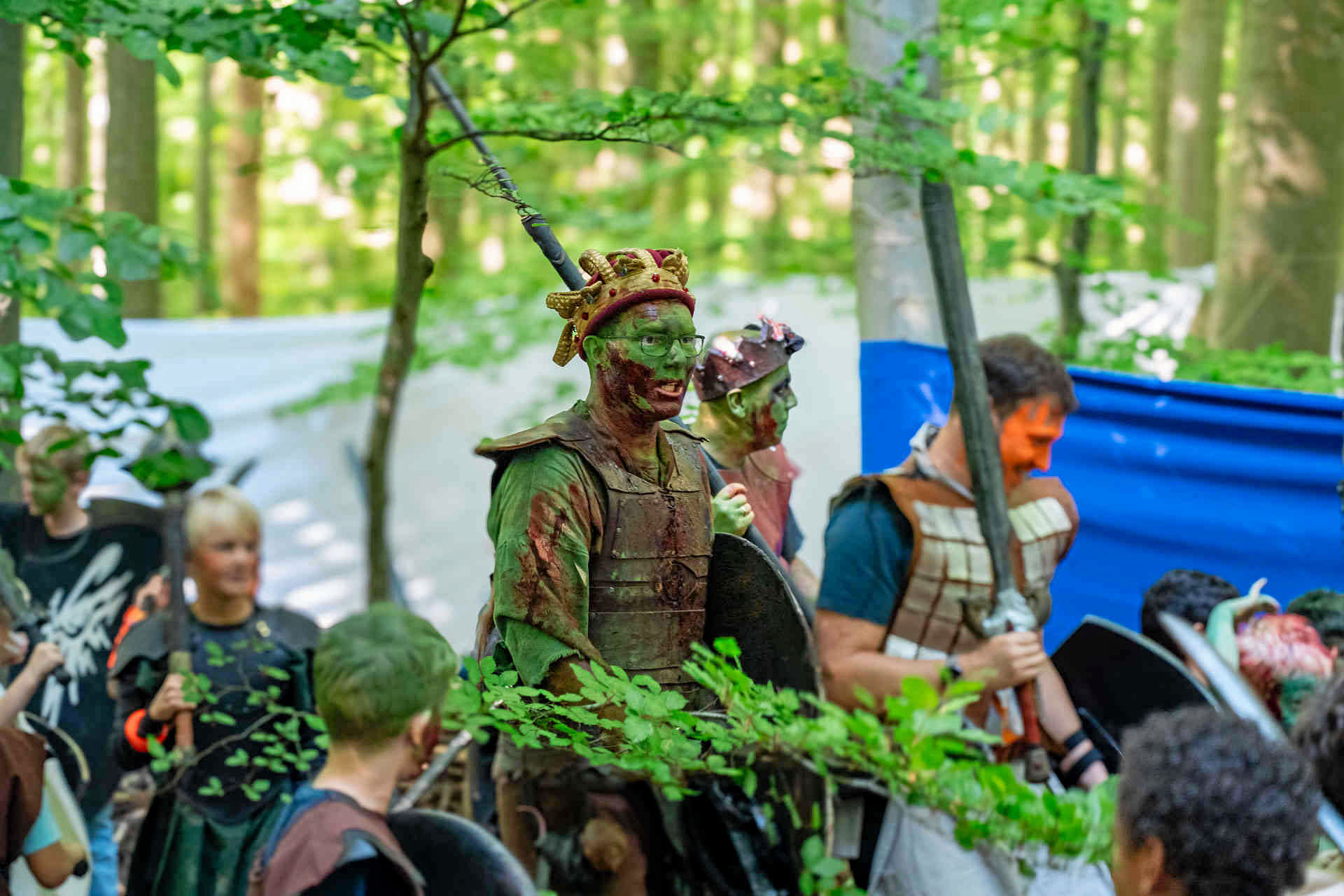 Det løber af stablen to gange om året, og her er det forårsudgaven.