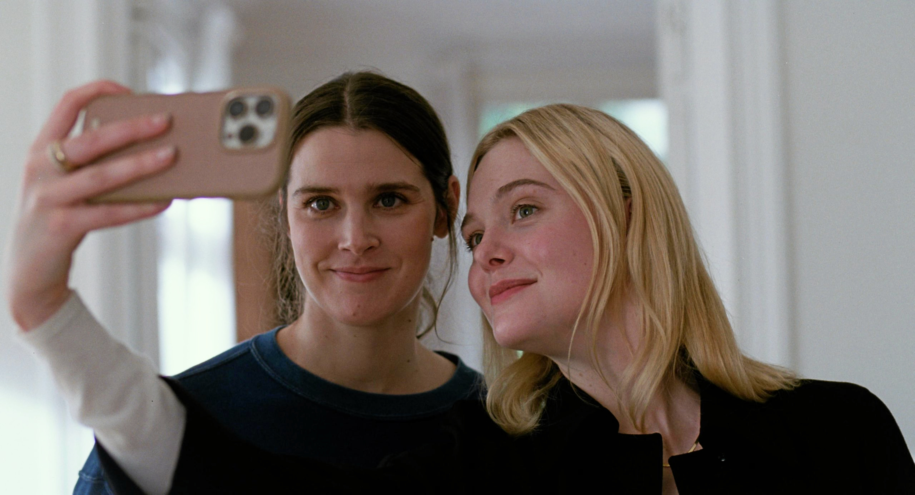 Filmen har siden verdenspremieren i Cannes modtaget adskillige prestigefyldte priser, herunder 'Grand Prix' i Cannes og seks priser ved European Film Awards (bl.a. 'Bedste film'), samt en Oscar for bedste internationale film.