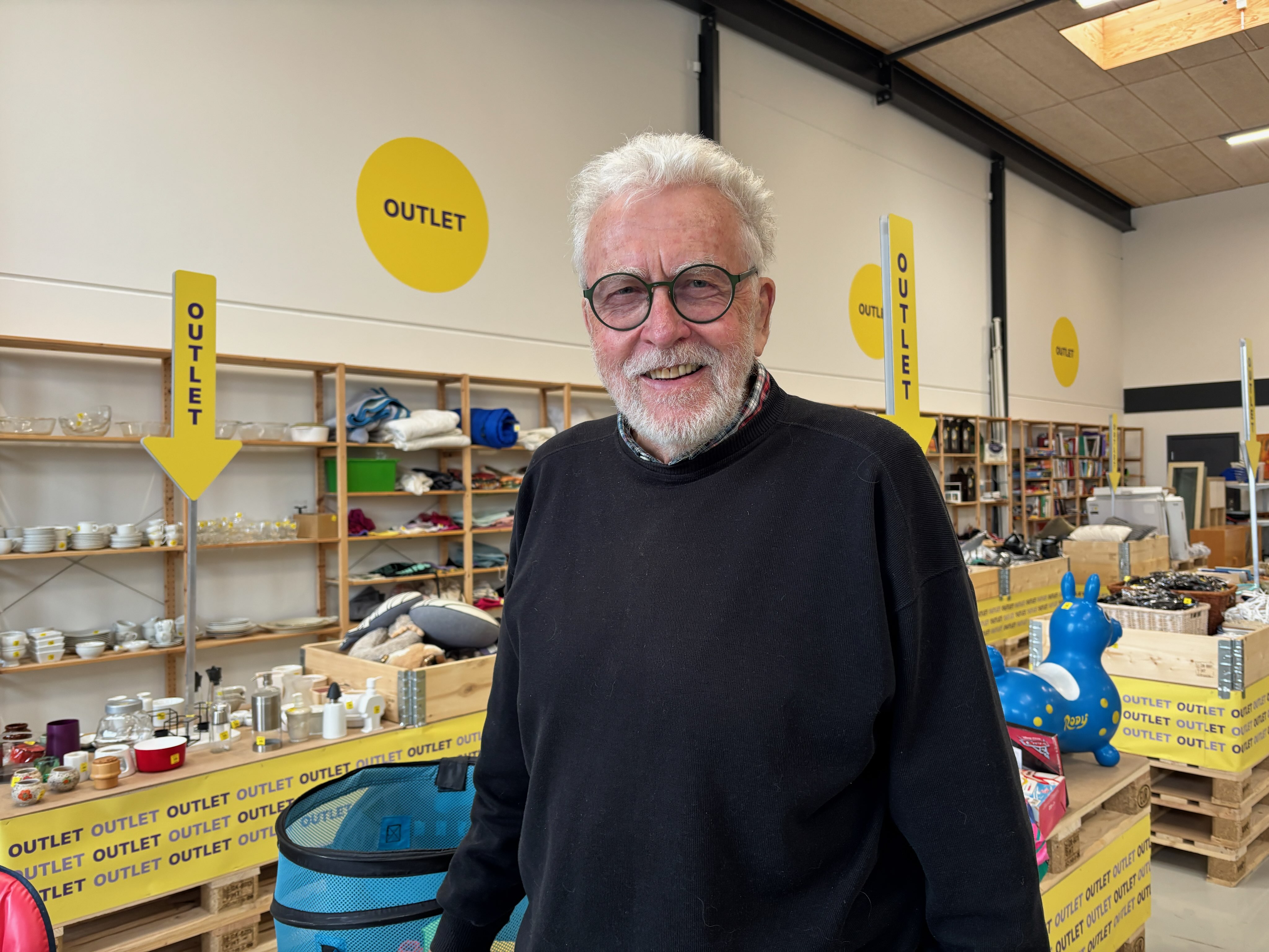 Alene i marts måned fik den nye outlet kasseapparatet til at ringe otte tusinde gange, fortæller Palle Maag.