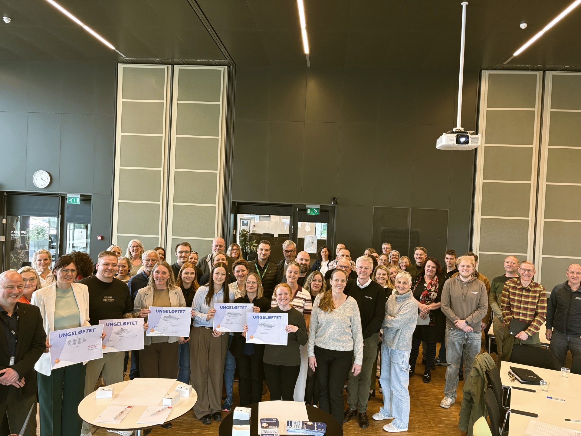 Lokale virksomheder, frivillige og politikere samledes i denne uge til et arrangement om Ungeløftet, der skal styrke indsatsen for sårbare unge og skabe bedre match mellem unge og arbejdspladser.