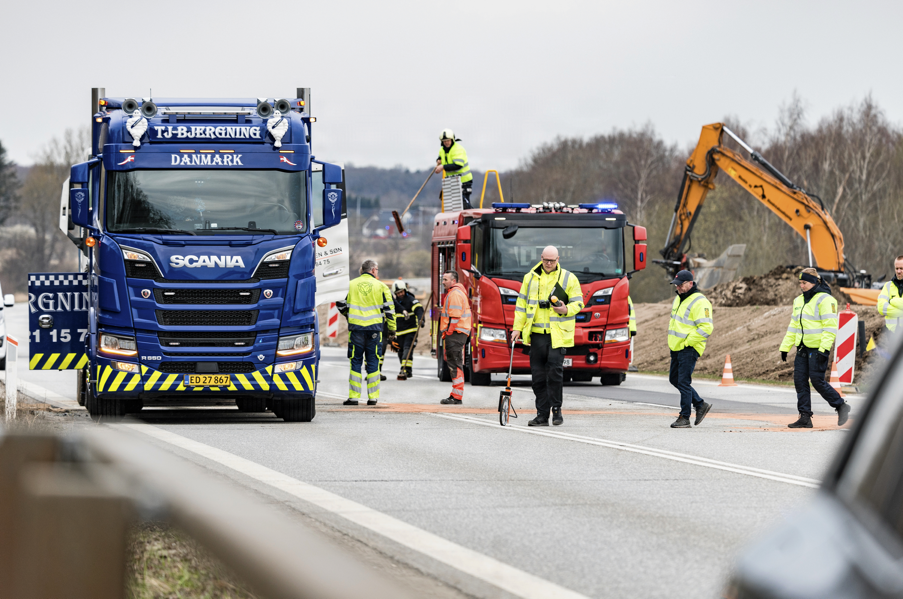 Der har været flere alvorlige ulykker på Hillerødmotorvejens forlængelse, bl.a. den 14. april, og fire borgmestre kræver mere sikkerhed på strækningen.