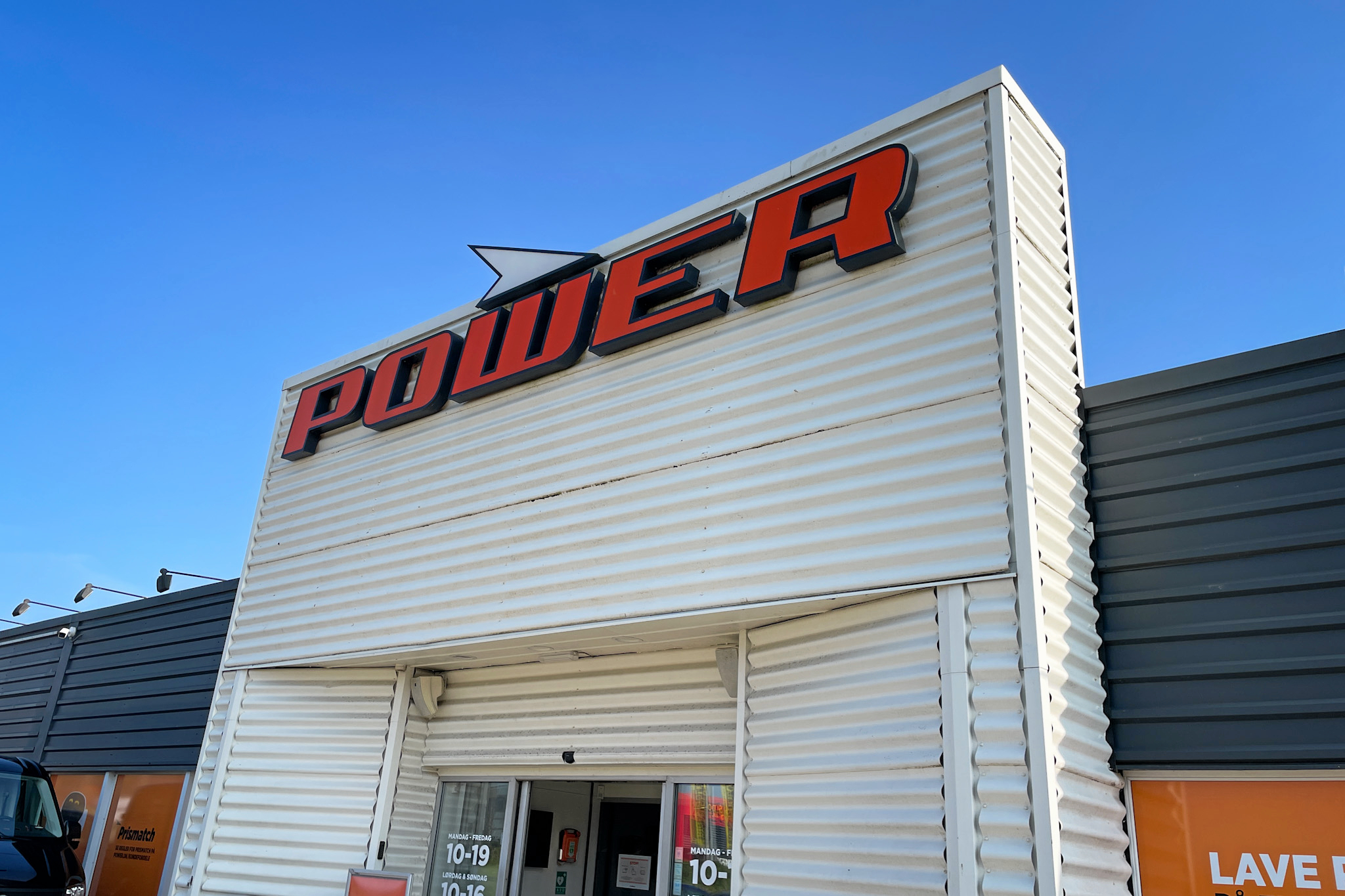 Power i Holbæk Megacenter er i gang med en stor ombygning, der gør butikken dobbelt så stor.