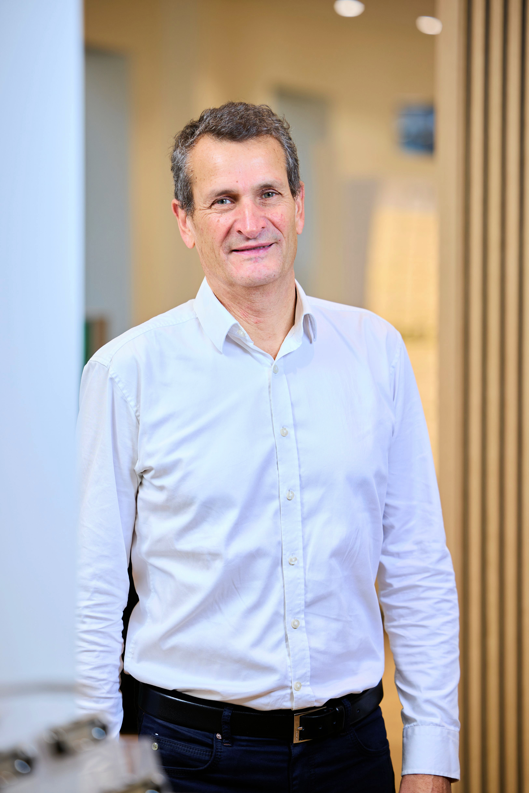 - Akut nethindeløsning kan netop forårsage varigt tab af syn, hvis man ikke reagerer eller følger øjenlægens anvisninger, skriver Henrik Laursen.