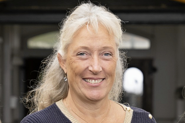 Advokat Lisbeth Egede Andersson fejrer 20 års jubilæum for sit advokatkontor i Hørsholm.