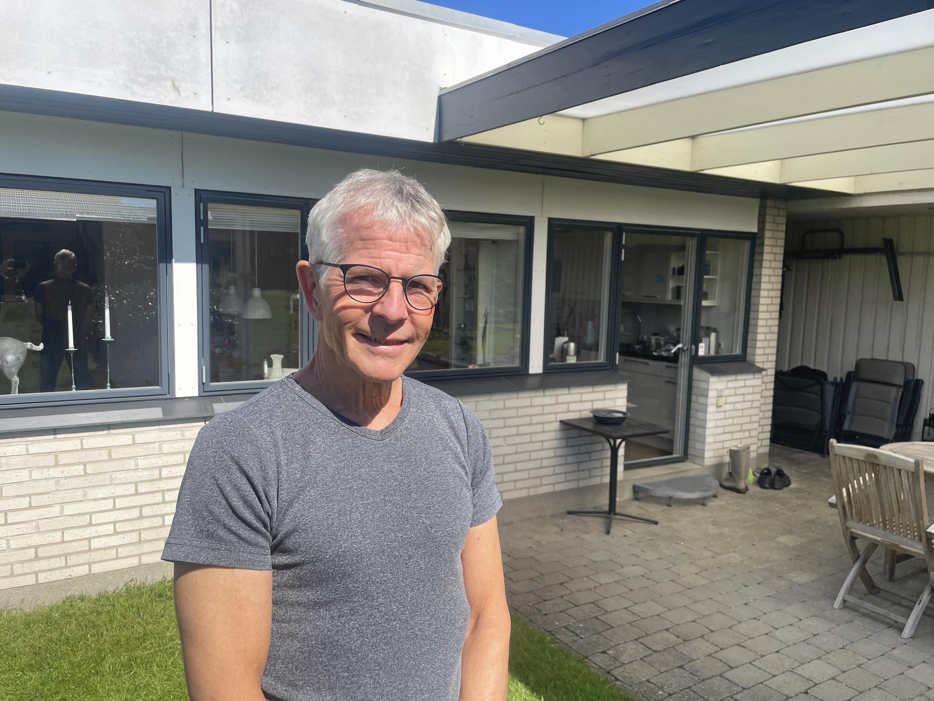 Kim Lauridsen har kæmpet for at blive afmeldt fjernvarmen, så han kan søge støtte til køb af luft-til-vand varmepumpe i stedet.