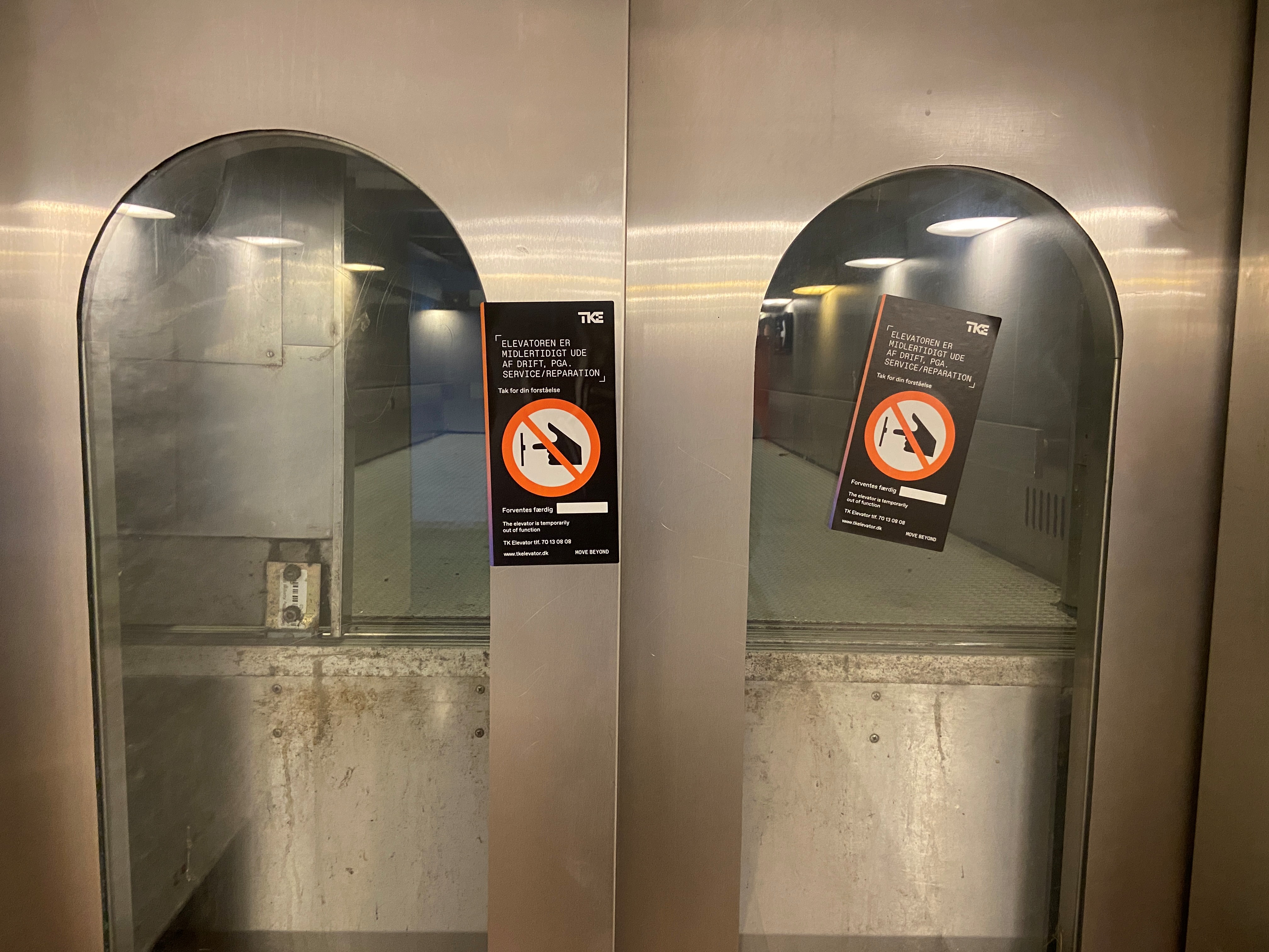 Elevatoren har det ikke så godt.
