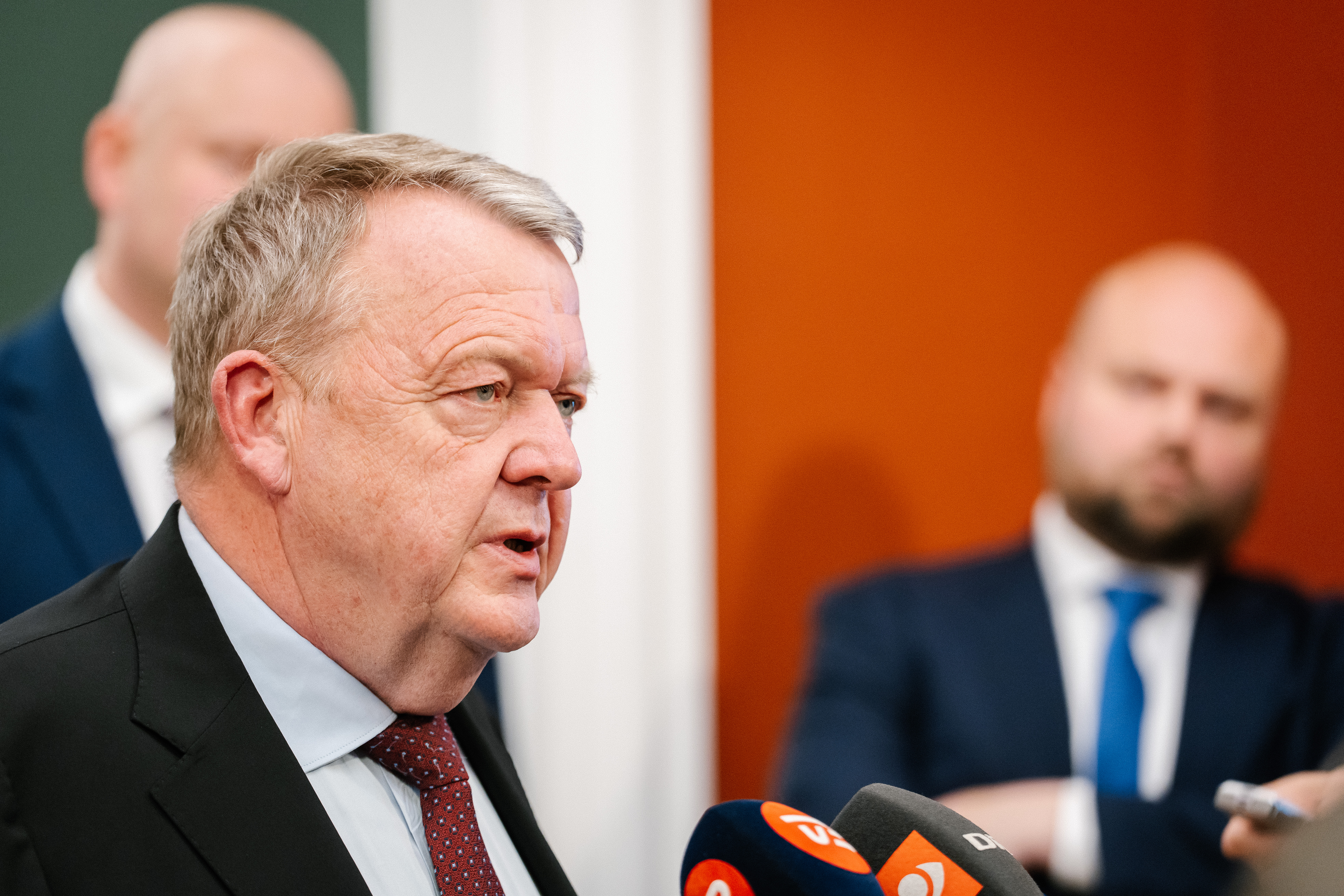- D´herrer midterparti-formænd Lars Løkke Rasmussen og Martin Lidegaard, hvordan i al verden kan I på denne baggrund være imod formueskat, skriver Erik Christensen.