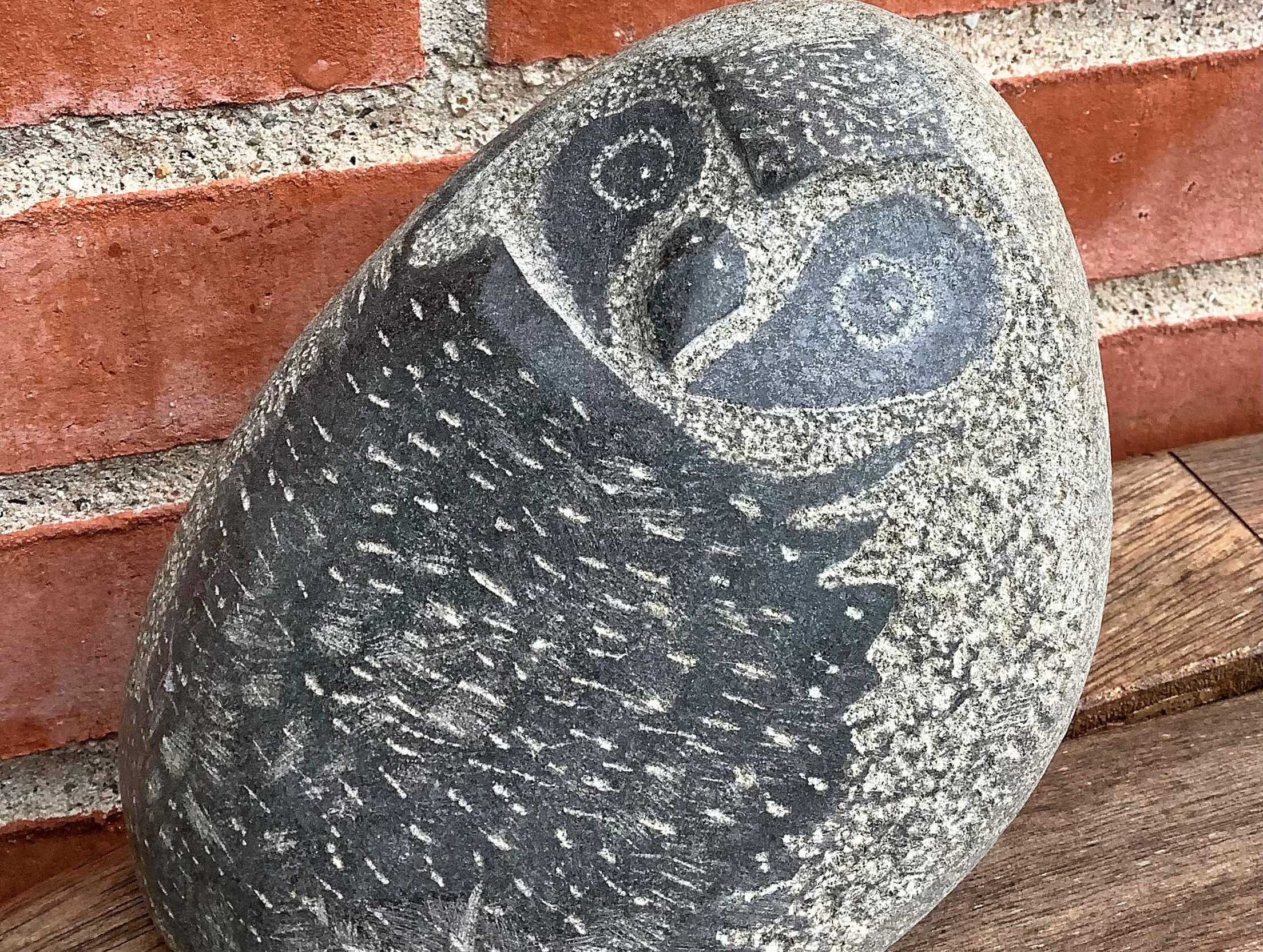 Der er ikke ugler i mosen, men ugler i sten, når Mejslen holder åbent hus torsdag den 30. april.