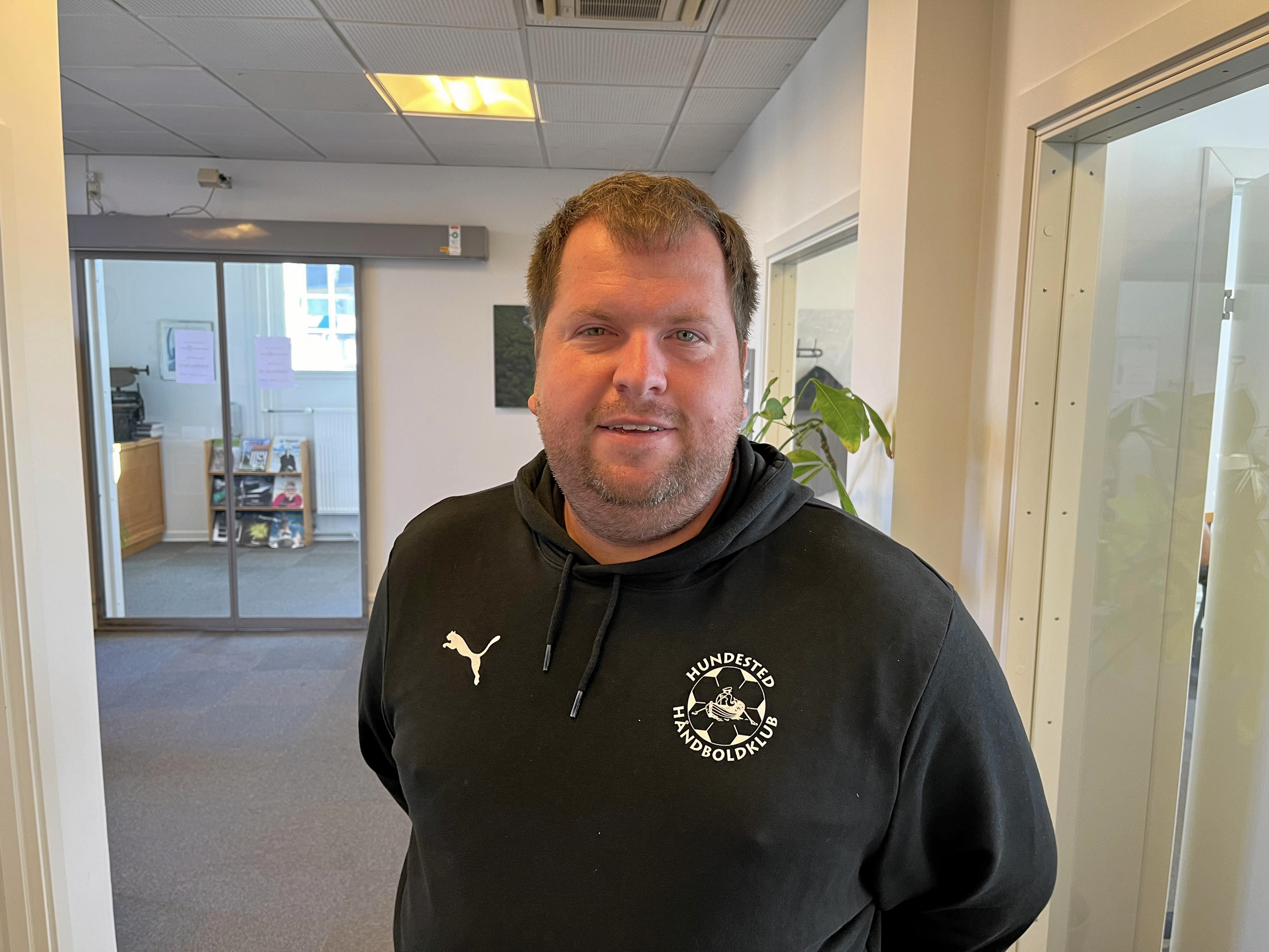 - Det vigtigste for os er, at vi kan skabe et sted hvor børn, unge og voksne har lyst til at være, siger Morten Rasmusson, formand for Hundested Håndboldklub