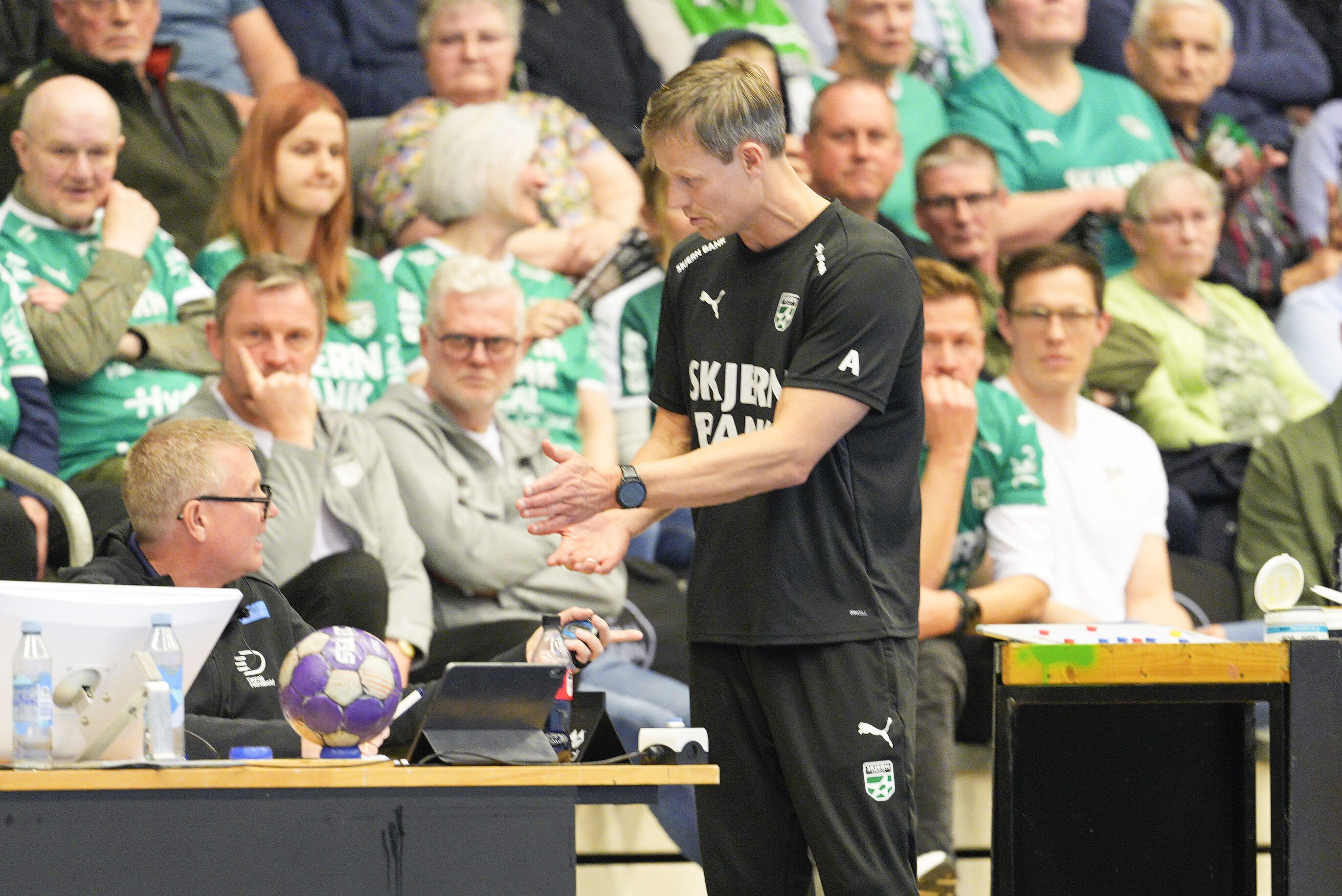 Kasper Søndergaard, der lige nu er midlertidig træner i Skjern, bliver ny cheftræner for Sønderjyskes håndboldherrer til sommer. (Arkivfoto).