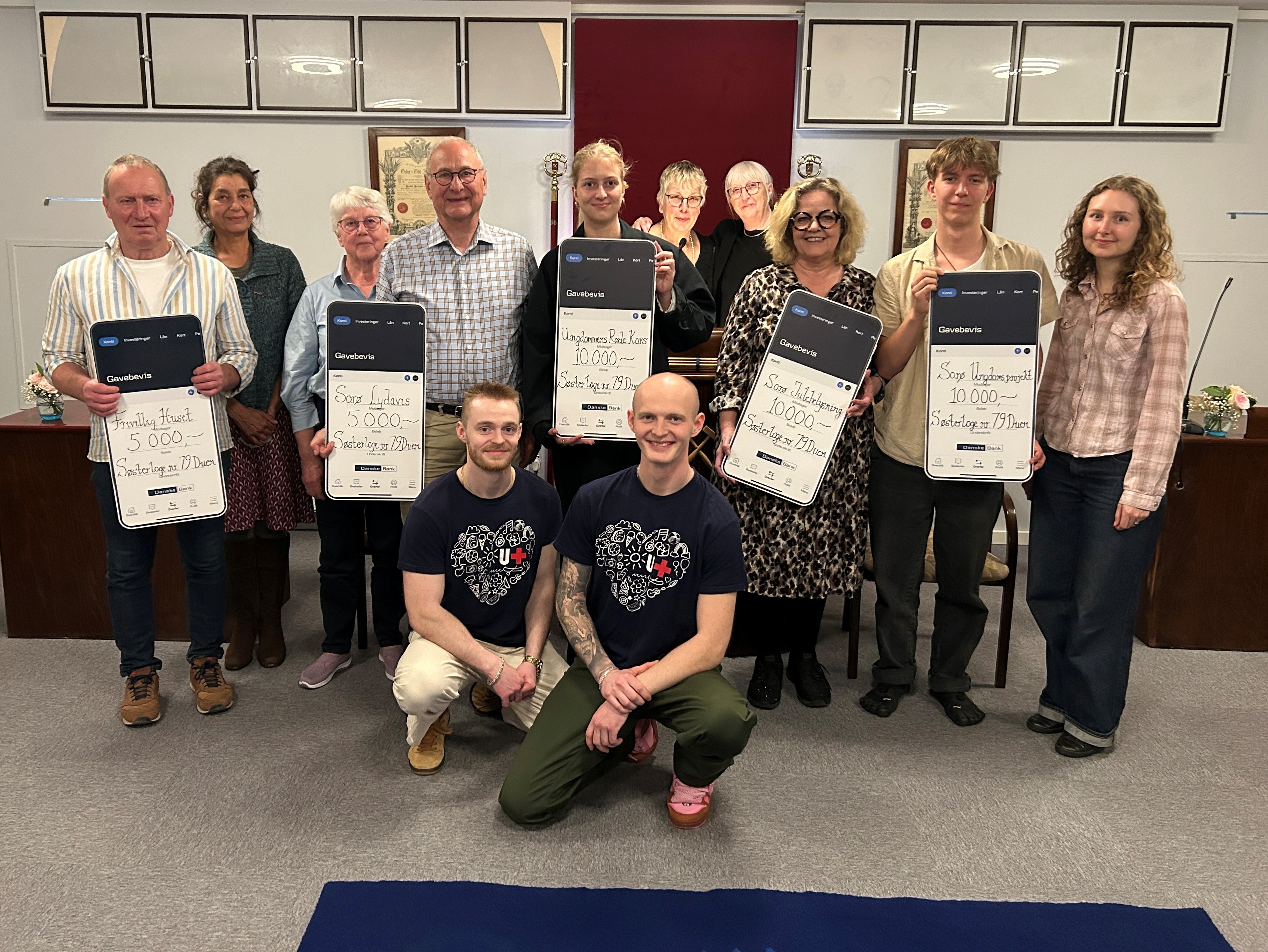 Fem frivillige foreninger får meget ud af de 40.000 kroner, som Søsterlogen nr. 79 Duen har begunstiget dem, præcis 40 år efter at logen blev stiftet.