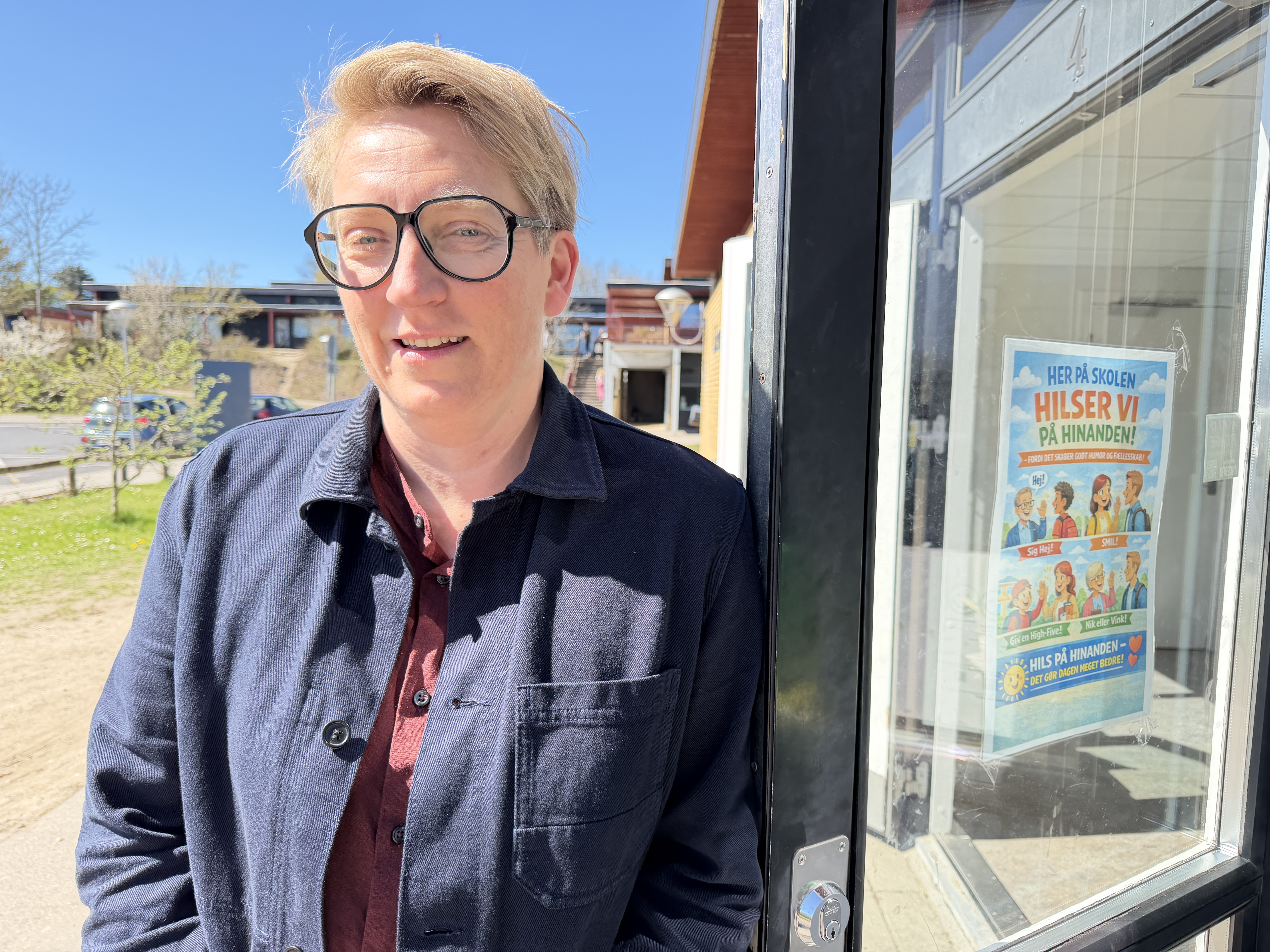 Næsten hver tredje elev i kommunen har i dag et højt skolefravær. Det vil skolerne gøre noget ved i samarbejde med Den Sociale Investeringsfond og Alm. Brand Foreningen 1792, der samlet investerer 30 millioner kroner i indsatsen. Det glæder Hanne Rask, skoleleder på Ådalens Skole.