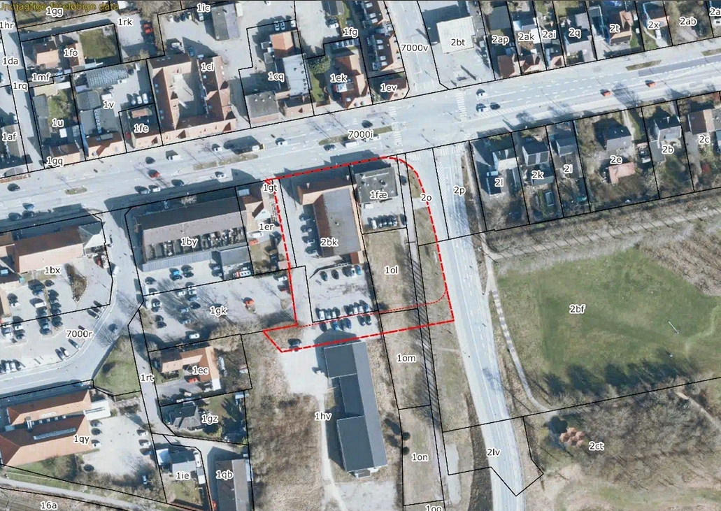 I det røde omrids skal Rema 1000 bygges. - Høje-Taastrup Kommune I det røde omrids skal Rema 1000 bygges.