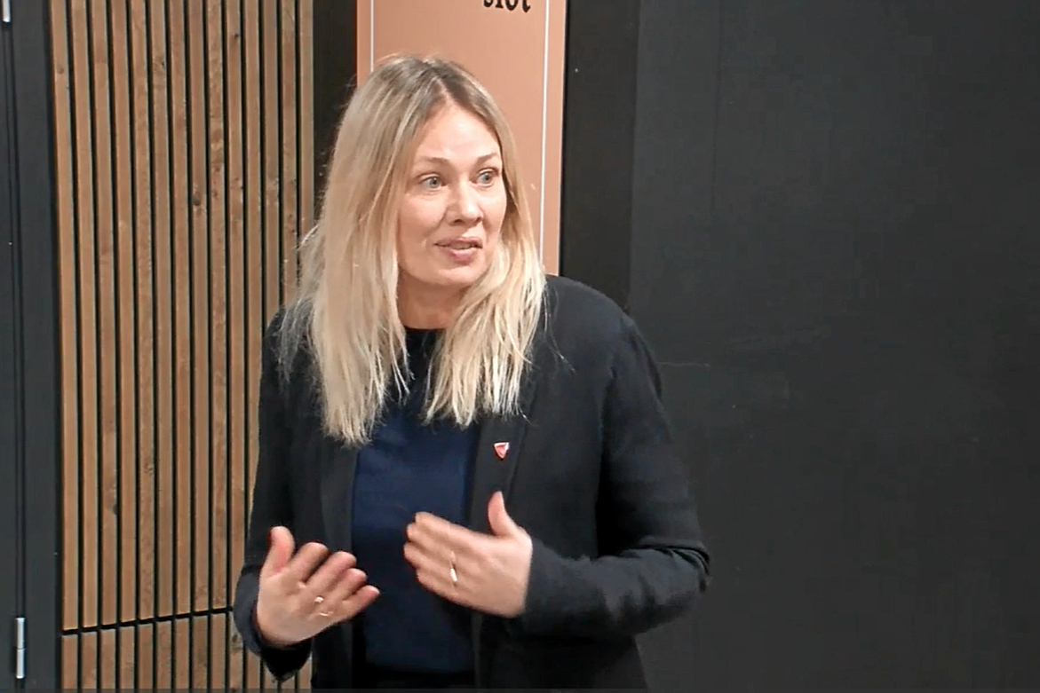 Faste rammer for taletid til de 19 folkevalgte i kommunalbestyrelsen skal gøre debatten mere tydelig og nemmere at følge med i borgerne, siger De Konservatives gruppeformand Maj Allin Thorup om deres forslag.