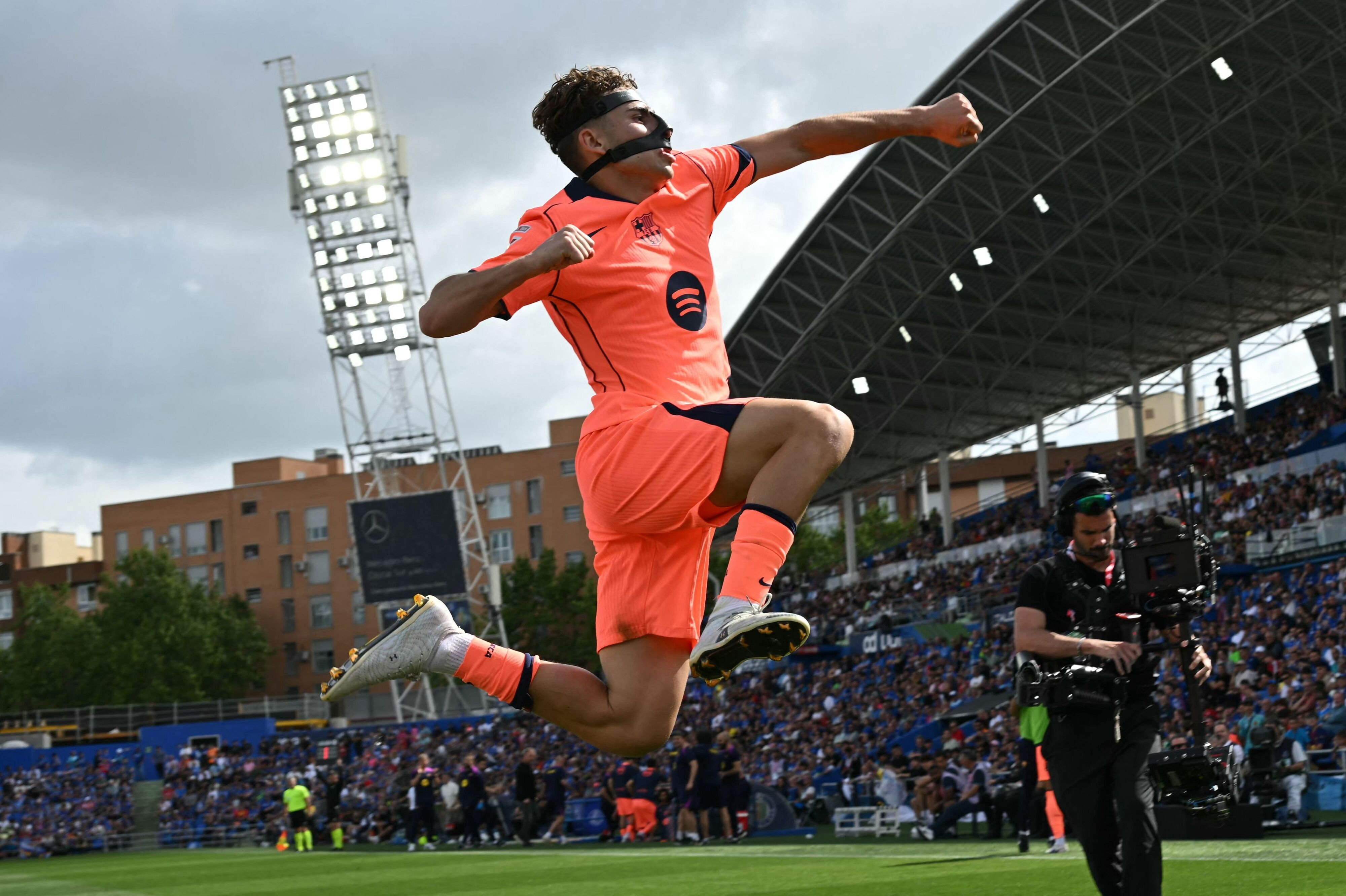 Barcelonas Fermin Lopez jubler efter sin scoring til 1-0 mod Getafe.