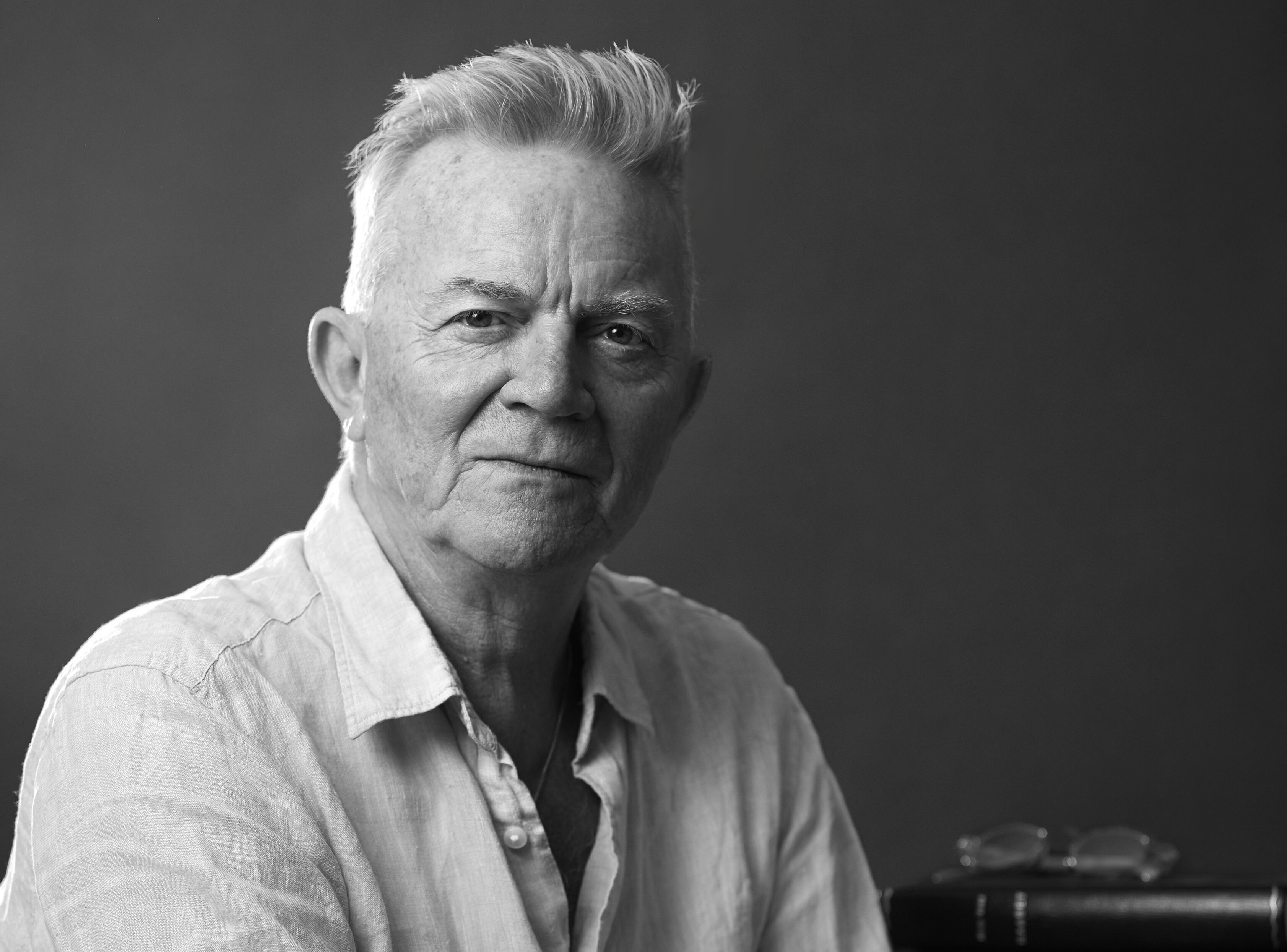 Oplev Mich Vraa fortælle om Ithaka i samtale med litteraturformidler Therese West Boardman på Gentofte Bogmesse lørdag den 9. maj kl. 12.45.