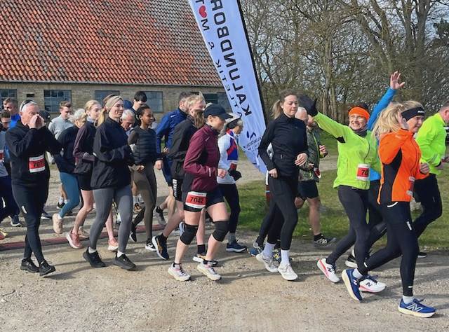 122 løbere havde lørdag valgt at bruge en weekenddag til at prøve kræfter med Røsnæs' naturskønne landskab til årets udgave af Røsnæs Naturløb.
