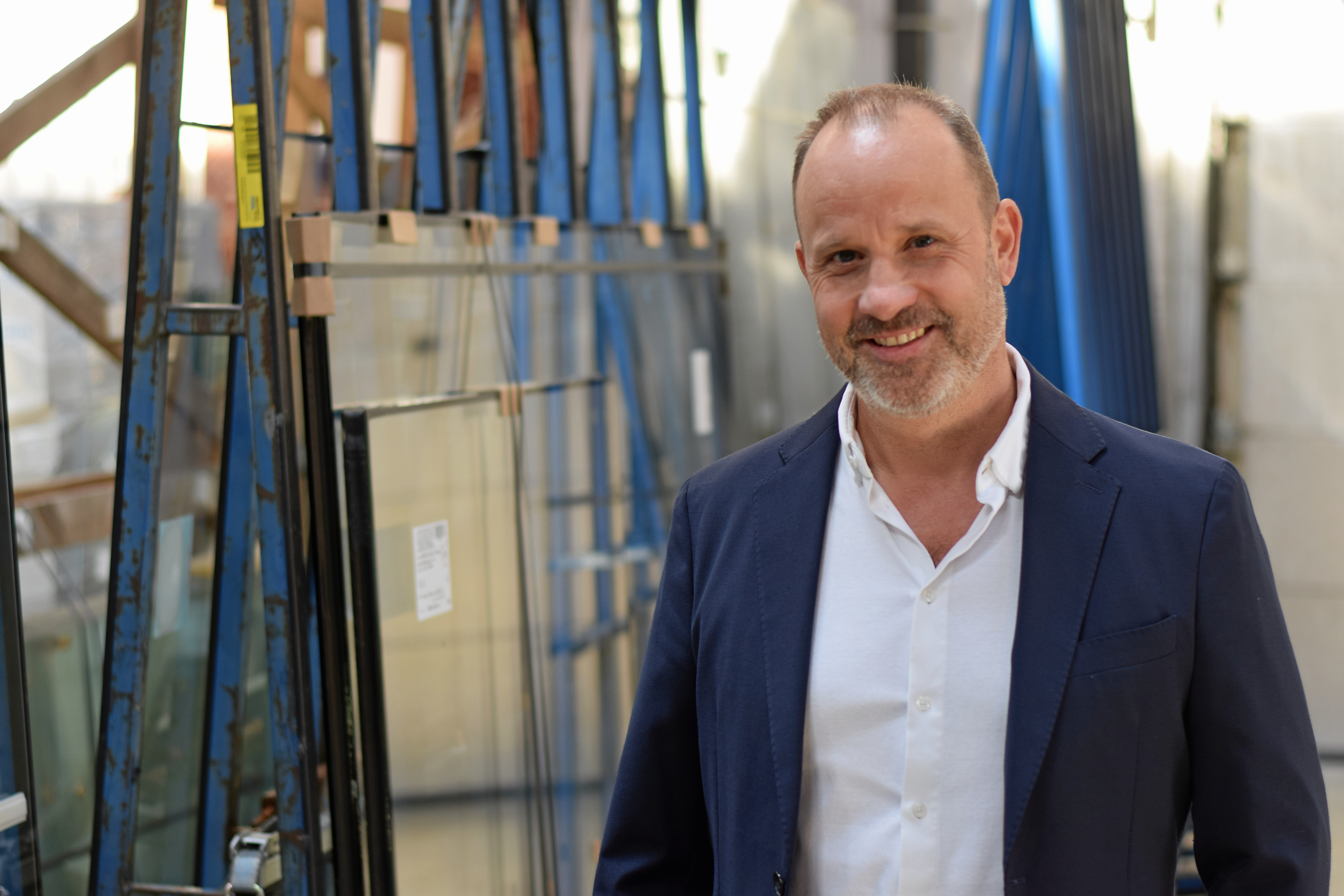 Ole Tofte er direktør for Glascom, der beskæftiger omkring 60 medarbejdere fordelt på hovedkontoret i Slagelse og afdelinger i blandt andet Sorring, Låsby, Odense og Hvidovre