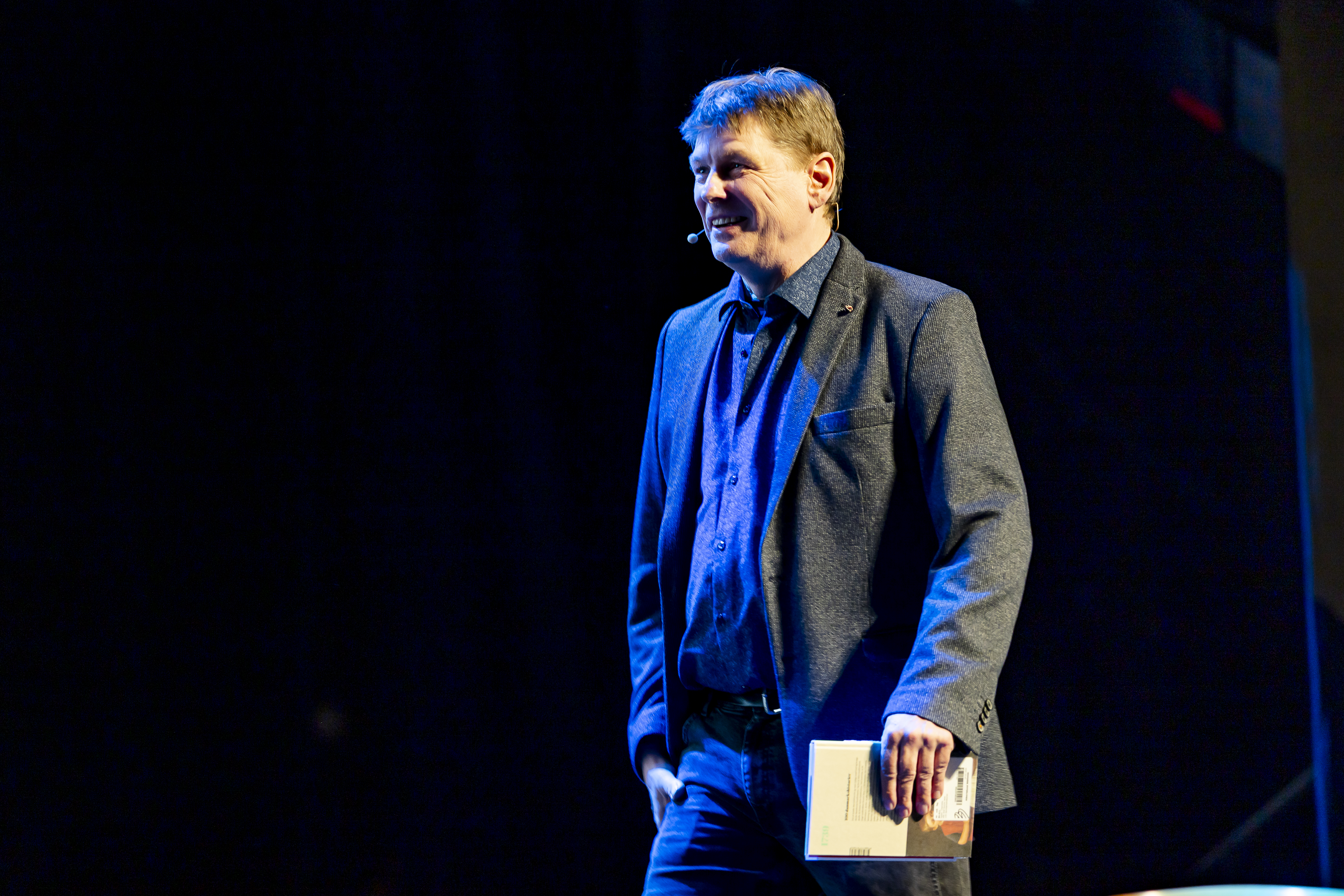 Det Bibliotekspolitiske Topmøde blev holdt i Tinghallen Viborg, og Paw Østergaard Jensen blev genvalgt til forperson.