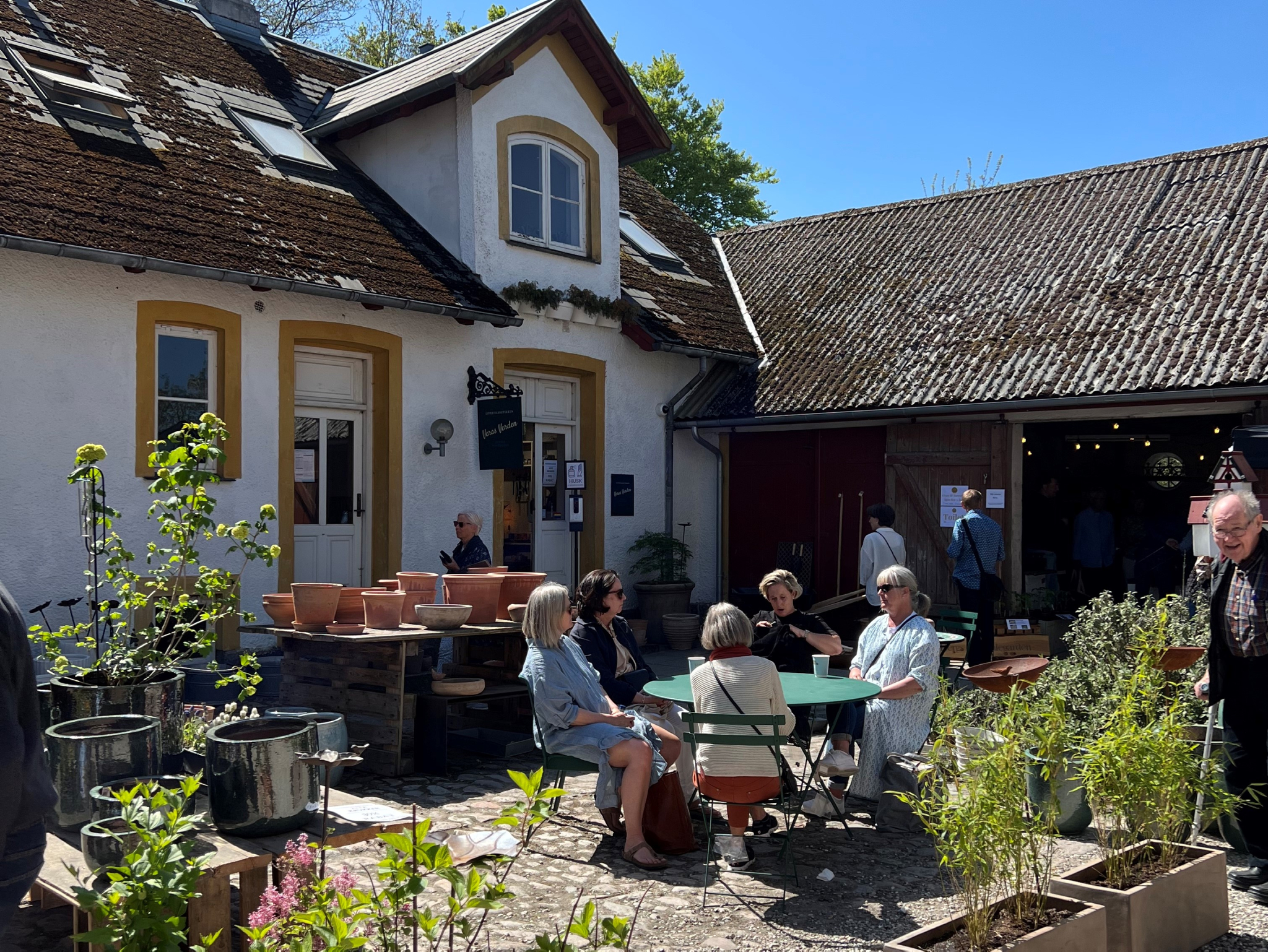 Fra maj til september inviterer Hesede Hovedgård til markedsdag den første søndag i måneden.