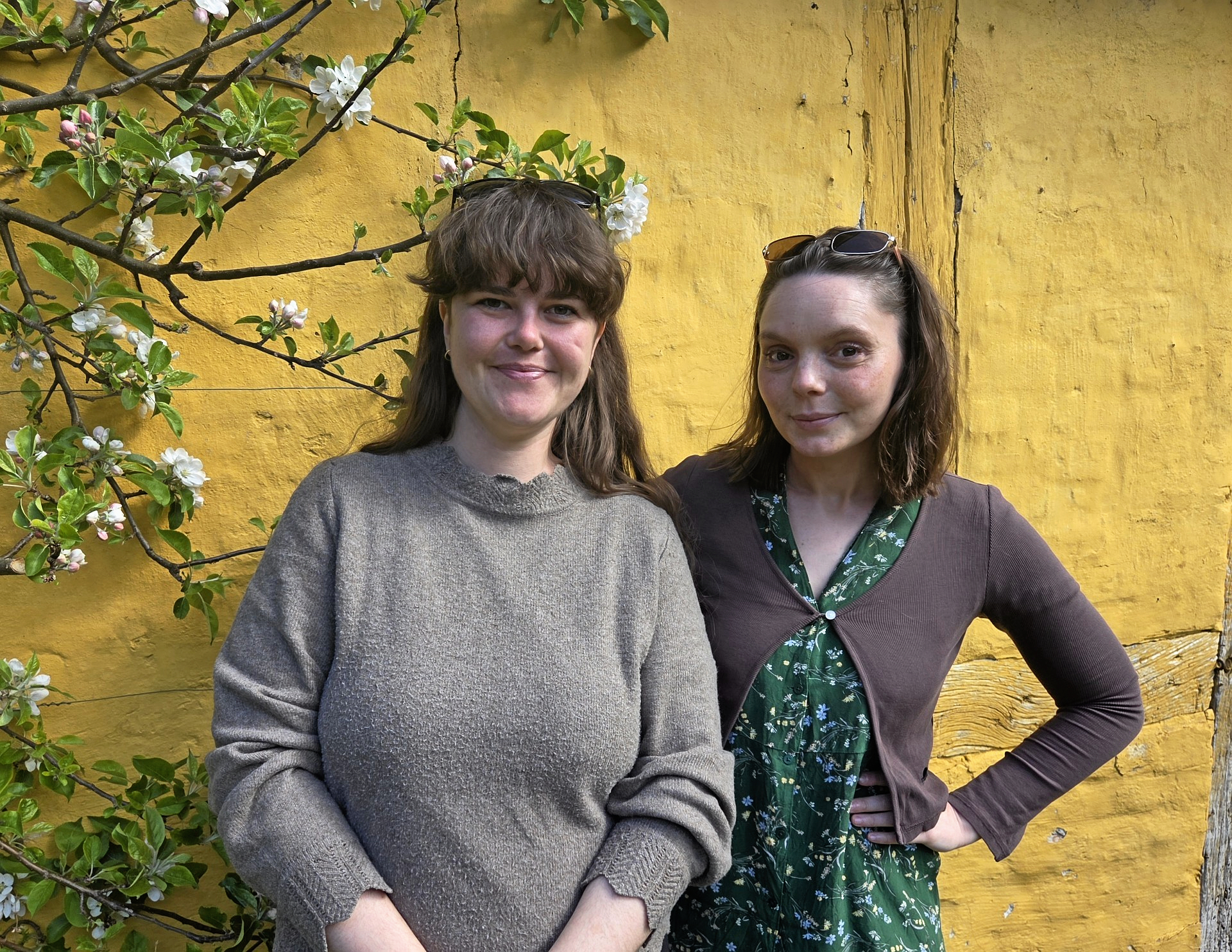Ida Lehrmann Madsen og Vanja Falk er teamet bag Forårsbazar.