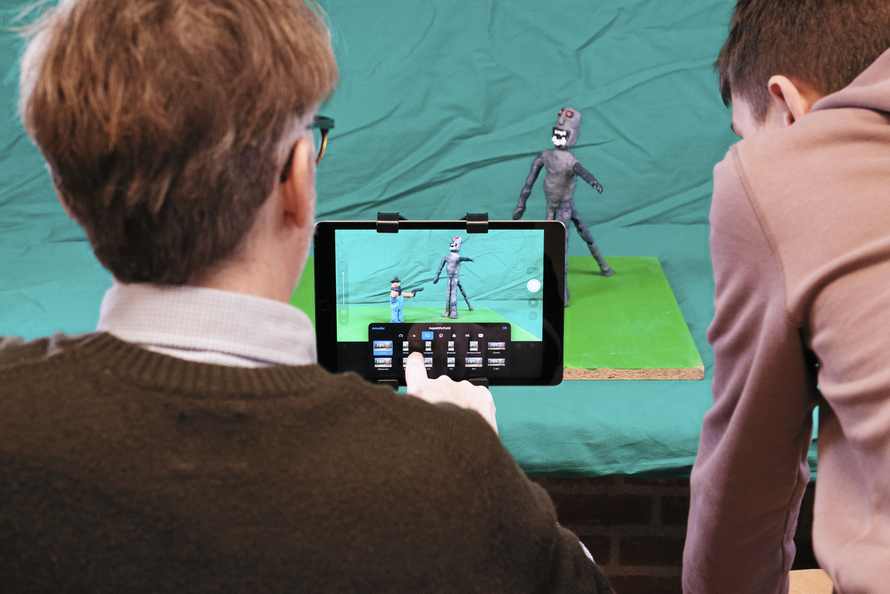 På Sorø Musiske Skole kan børn prøve at lave animationsfilm på en iPad.