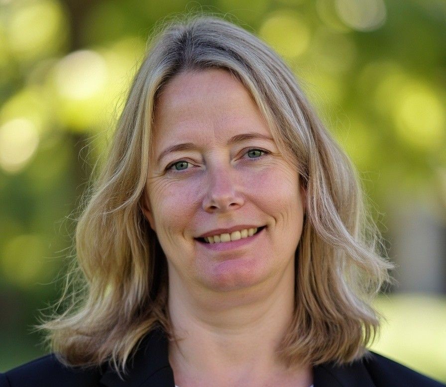 Centerleder i Frivilligcenter Allerød, Louise Lahn Sørensen, håber, at arrangementerne kan styrke frivillige og foreninger i deres arbejde med mennekser med demens.