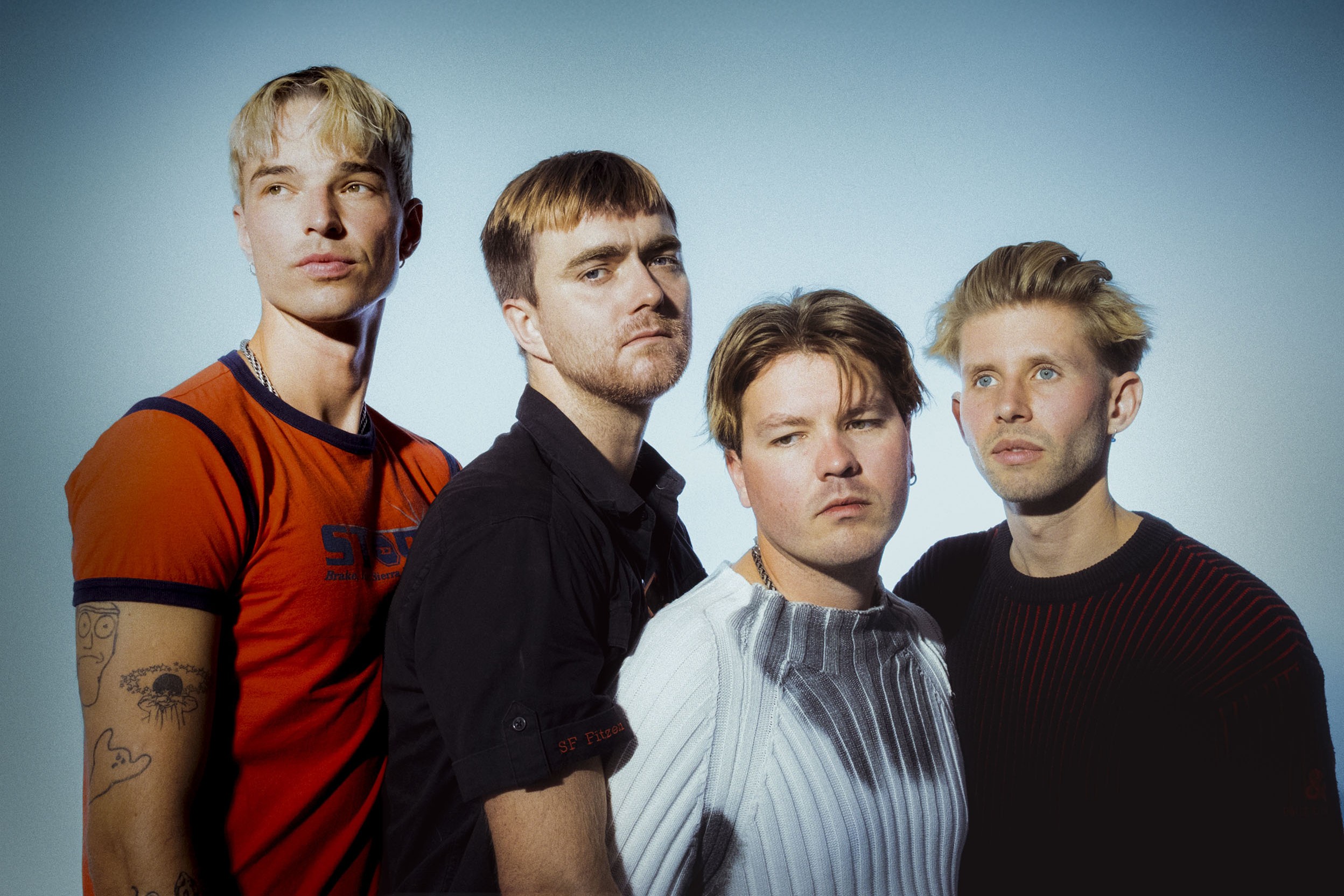 Søn har allerede været på forsiden af GAFFA og spillet en udsolgt koncert i Store Vega. Nu optræder de snart i Næstved.