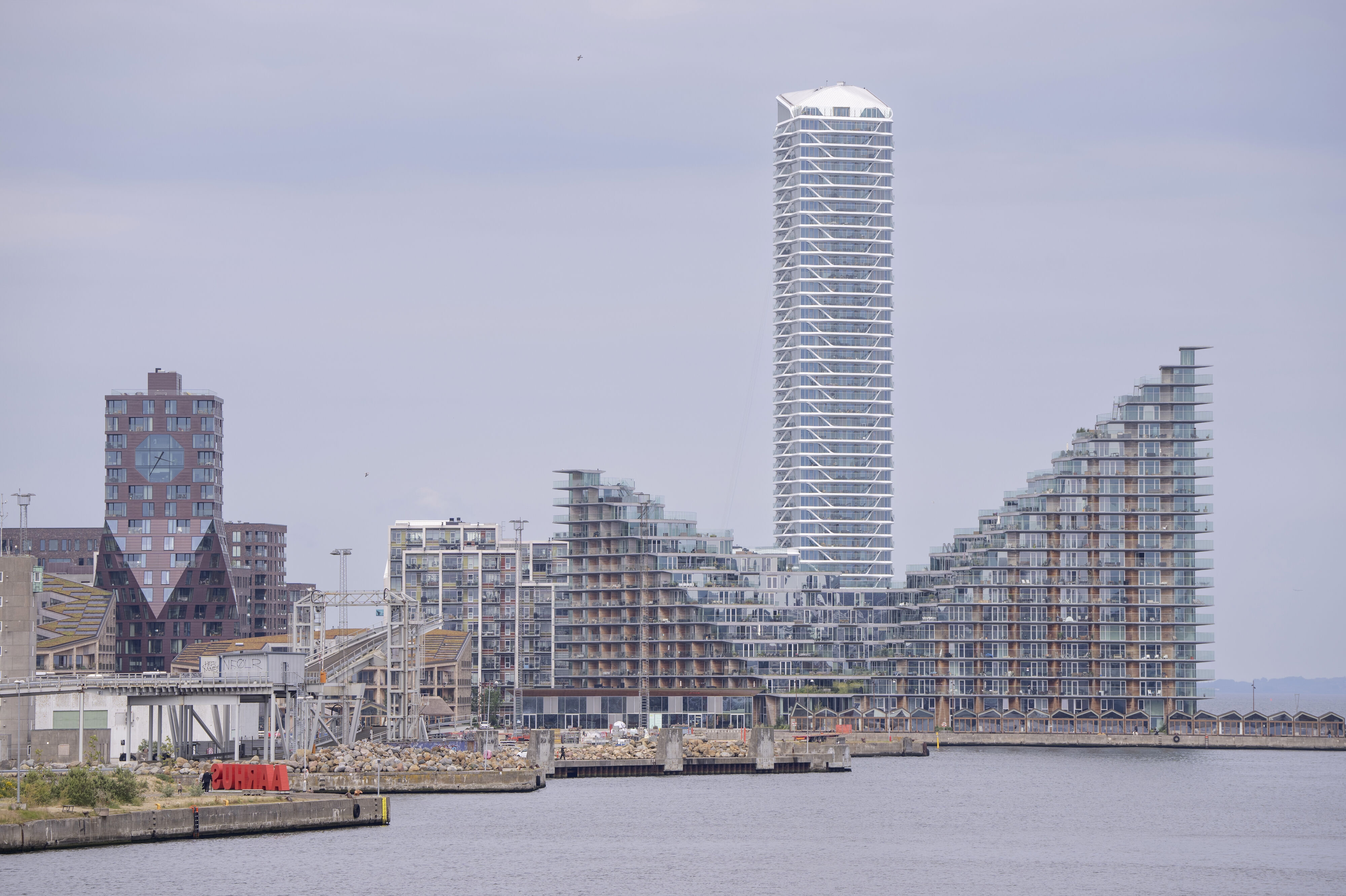 Et område på Aarhus Ø har blandt andet været ramt af afbrydelser. (Arkivfoto).