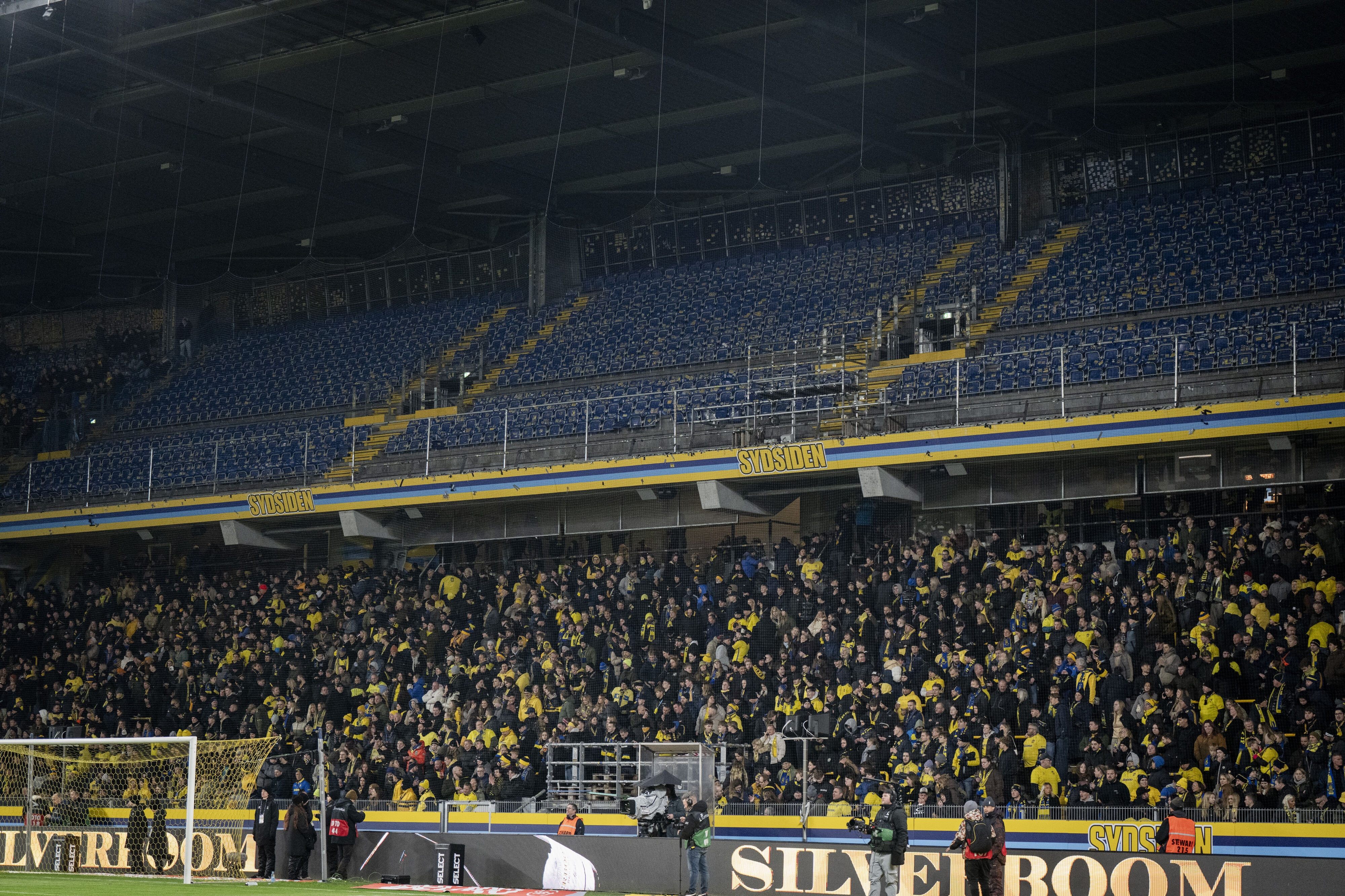 Den øvre del af Sydsiden på Brøndby Stadion er før blevet lukket for tilskuere. (Arkivfoto).