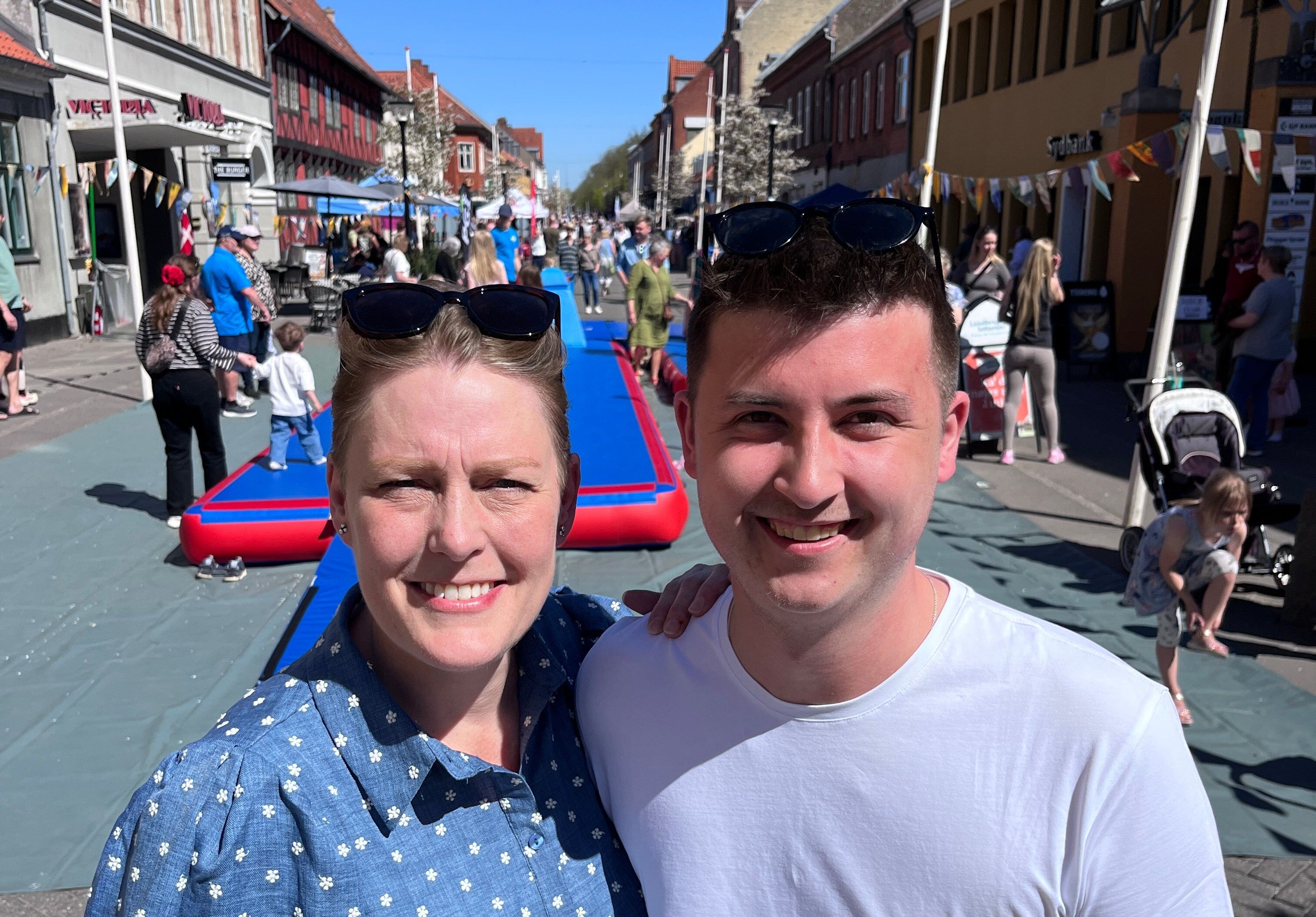 Formand for Sorø Handel & Service Katrine Rogert og næstformand Magnus Bruun er mere end tilfredse med den første byfest, der fandt sted lørdag den 2. maj.