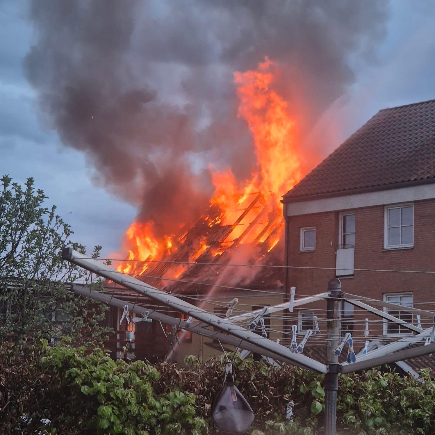 Kraftig brand på Næstvedvej i Ringsted.