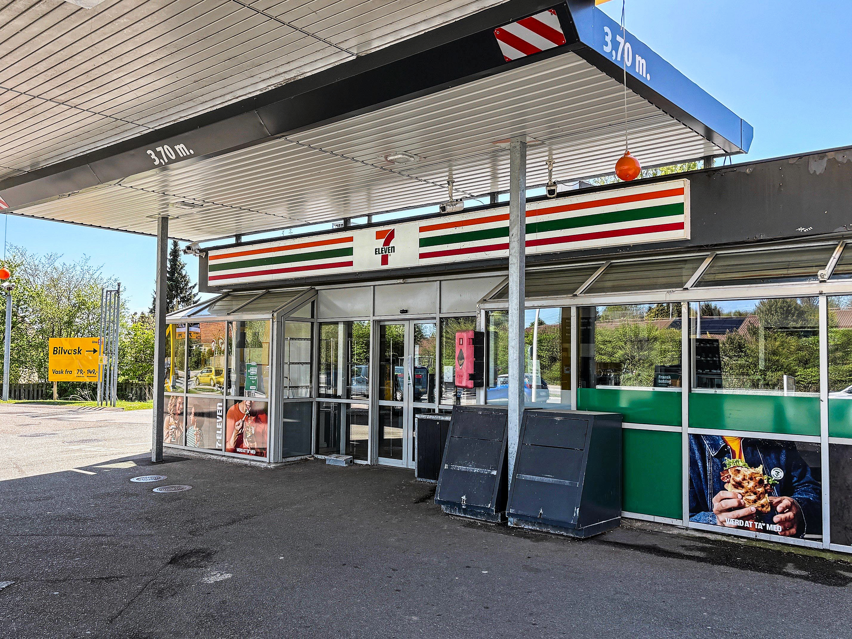 7-Eleven oplyser, at det ikke længere var muligt at drive butikken lønsomt på Frederikssundsvej i Stenløse.