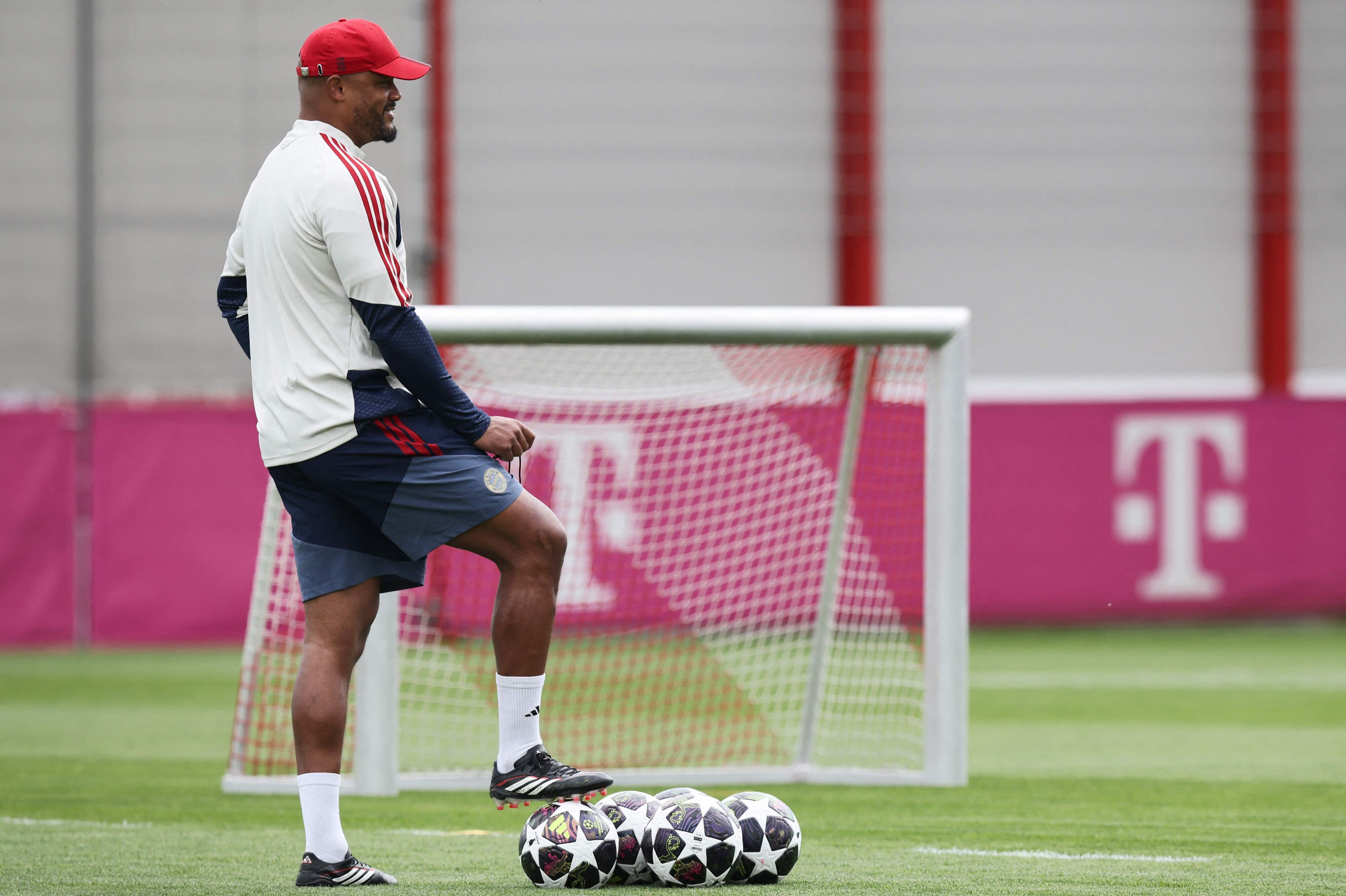 Vincent Kompany kan sikre Bayern München the treble i sin anden sæson i spidsen for holdet.