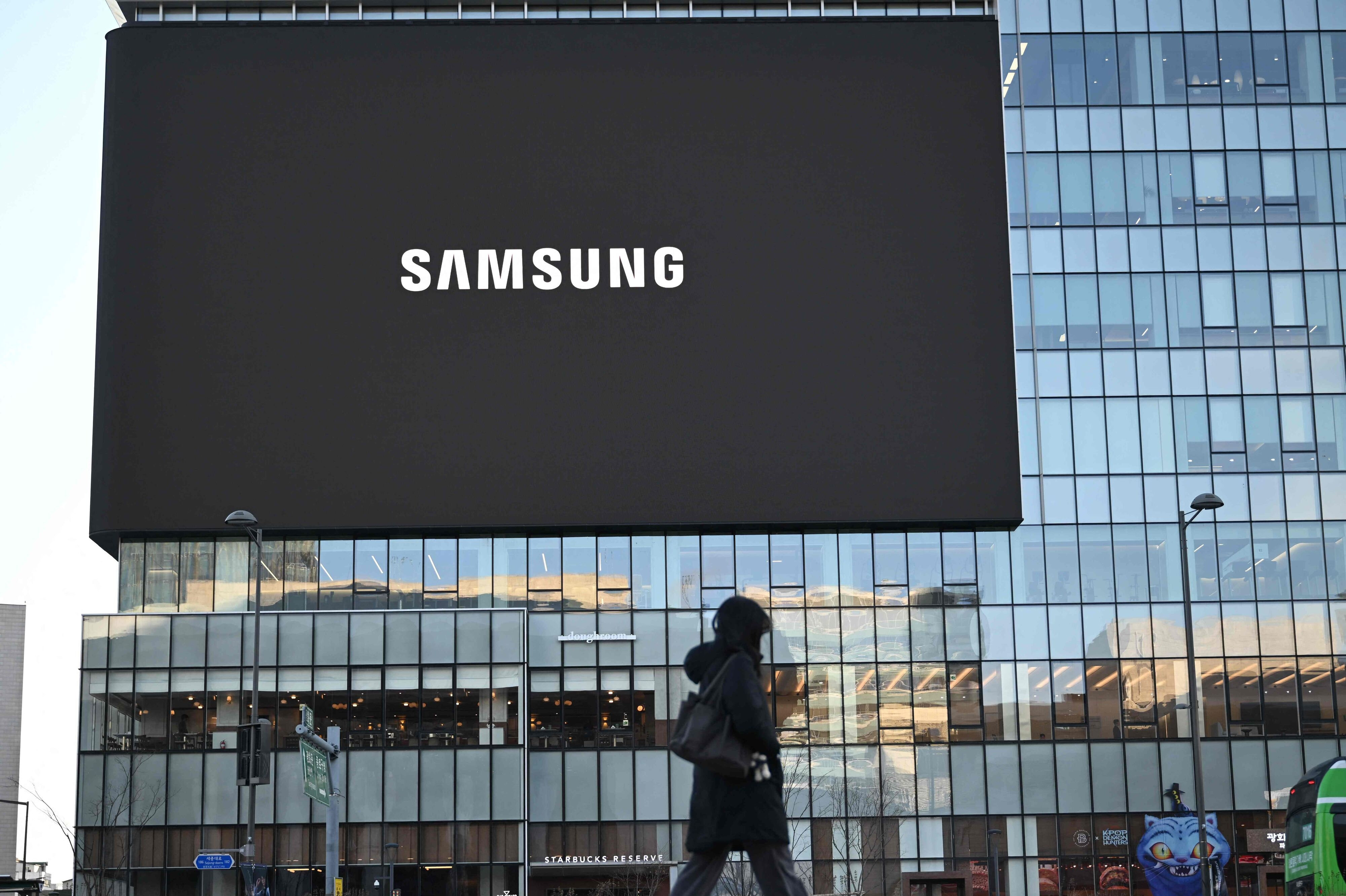Samsung Electronics er en sydkoreansk virksomhed, der har fået medvind det seneste år på grund af produktionen af AI-chips. (Arkivfoto).