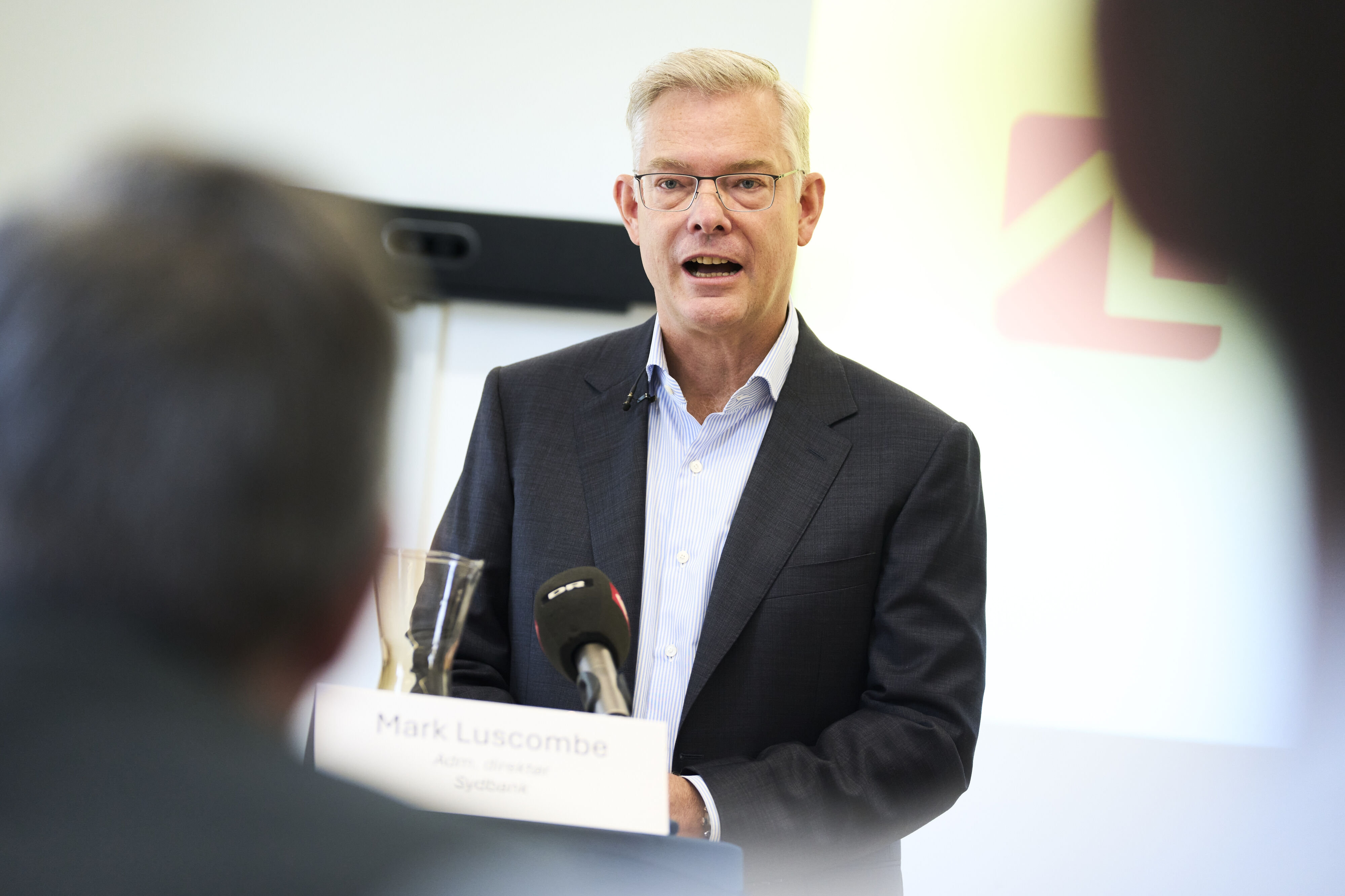 Administrerende direktør i AL Sydbank Mark Luscombe til pressemøde København i oktober, hvor fusionsplaner blev præsenteret. (Arkivfoto).