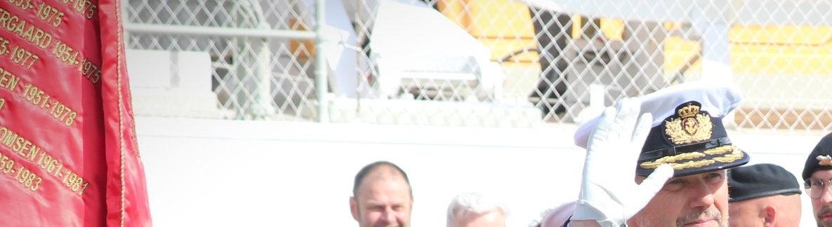 Kong Frederik og dronning Mary ankom onsdag eftermiddag til Kongekajen i Helsingør med kongeskibet Dannebrog. - Martin Warming Kong Frederik og dronning Mary ankom onsdag eftermiddag til Kongekajen i Helsingør med kongeskibet Dannebrog.