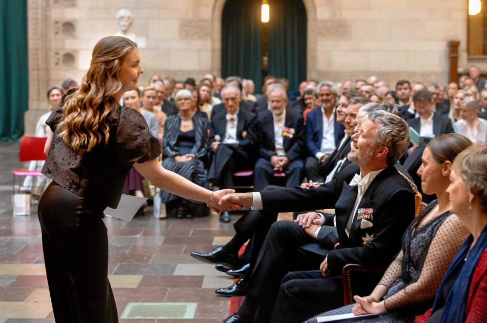 Amalie og Mikkel blev også hyldet: – En virkelig god tradition ...