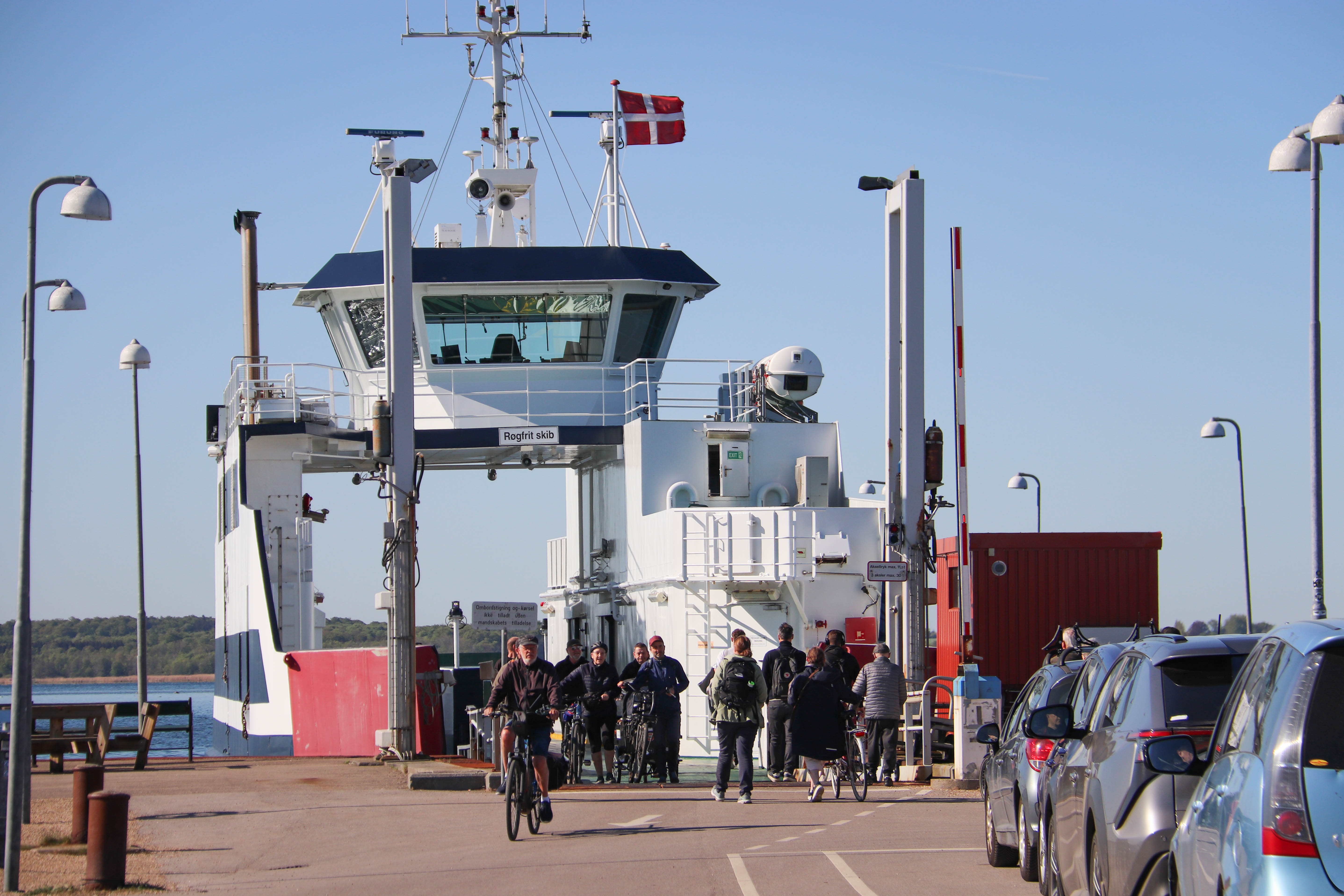 Det nye billetsamarbejde mellem Østre Færge A/S og Færgefarten Orø‑Holbæk vækker utilfredshed blandt øboere. For nogle er færgeturen blevet dyrere.