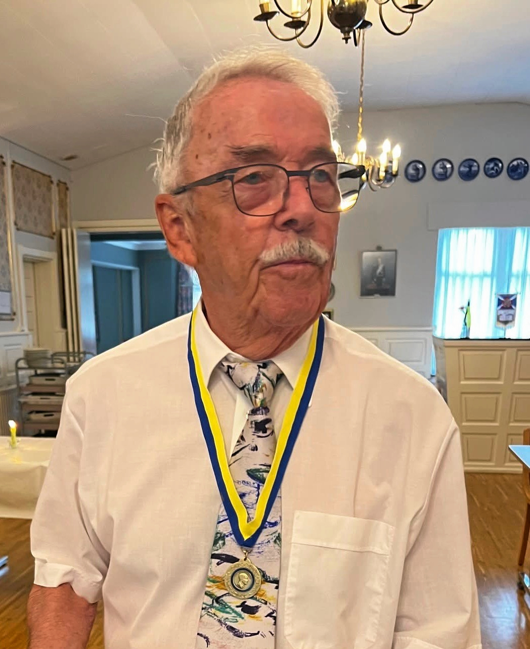 Flemming Hansen har igennem fem årtier været et markant eksempel på de værdier, som Rotary vægter, blandt andet venskab, engagement og ønsket om at gøre en forskel i lokalsamfundet.
