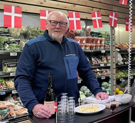 Flemming Wrist-Knudsen takker af og trapper ned efter 30 år som formand for Brugsen i Mogenstrup.
