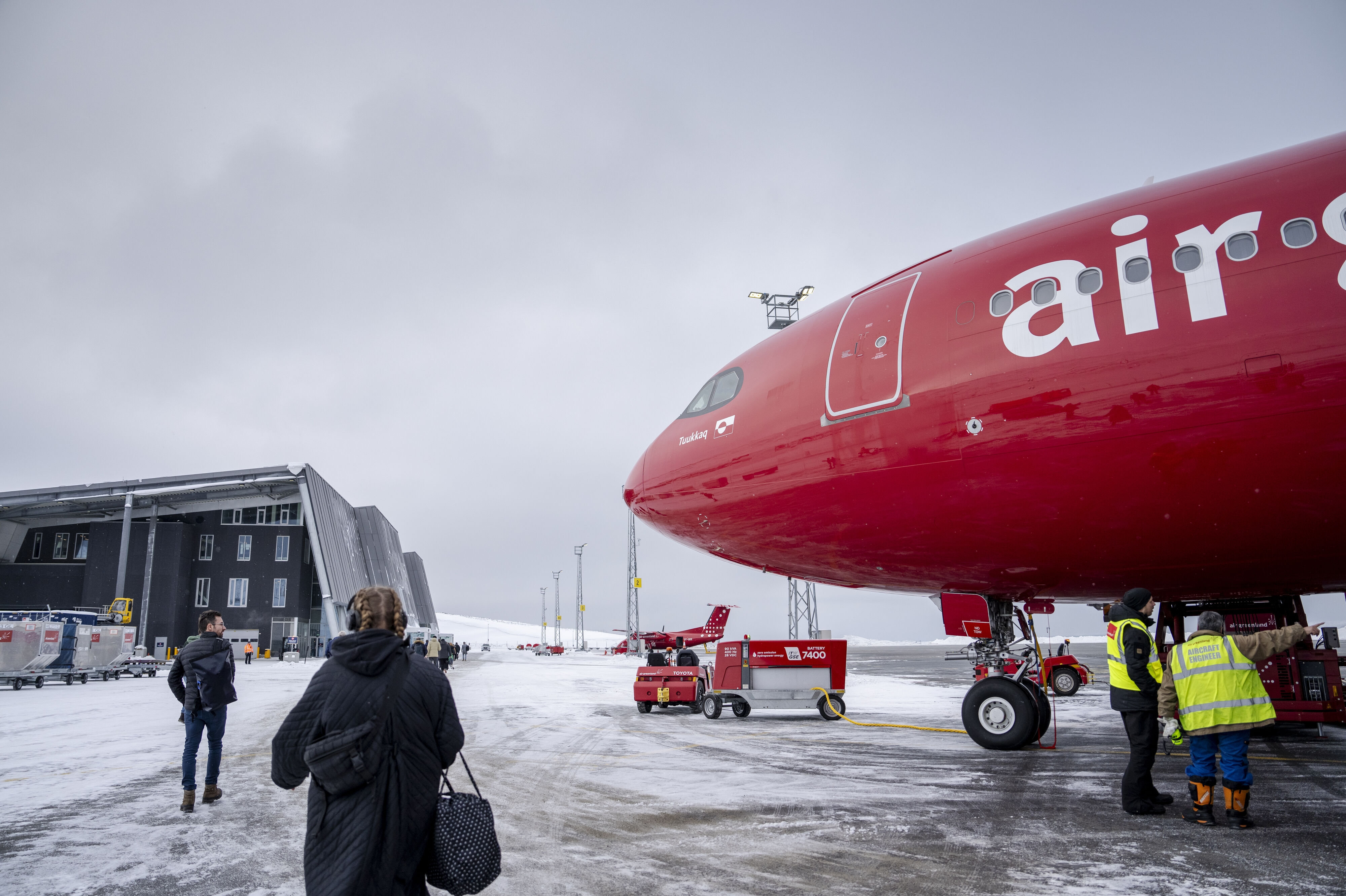 Kapaciteten af fly i Nuuk Lufthavn udvides markant med aftalen om flyvelederne. (Arkivfoto).